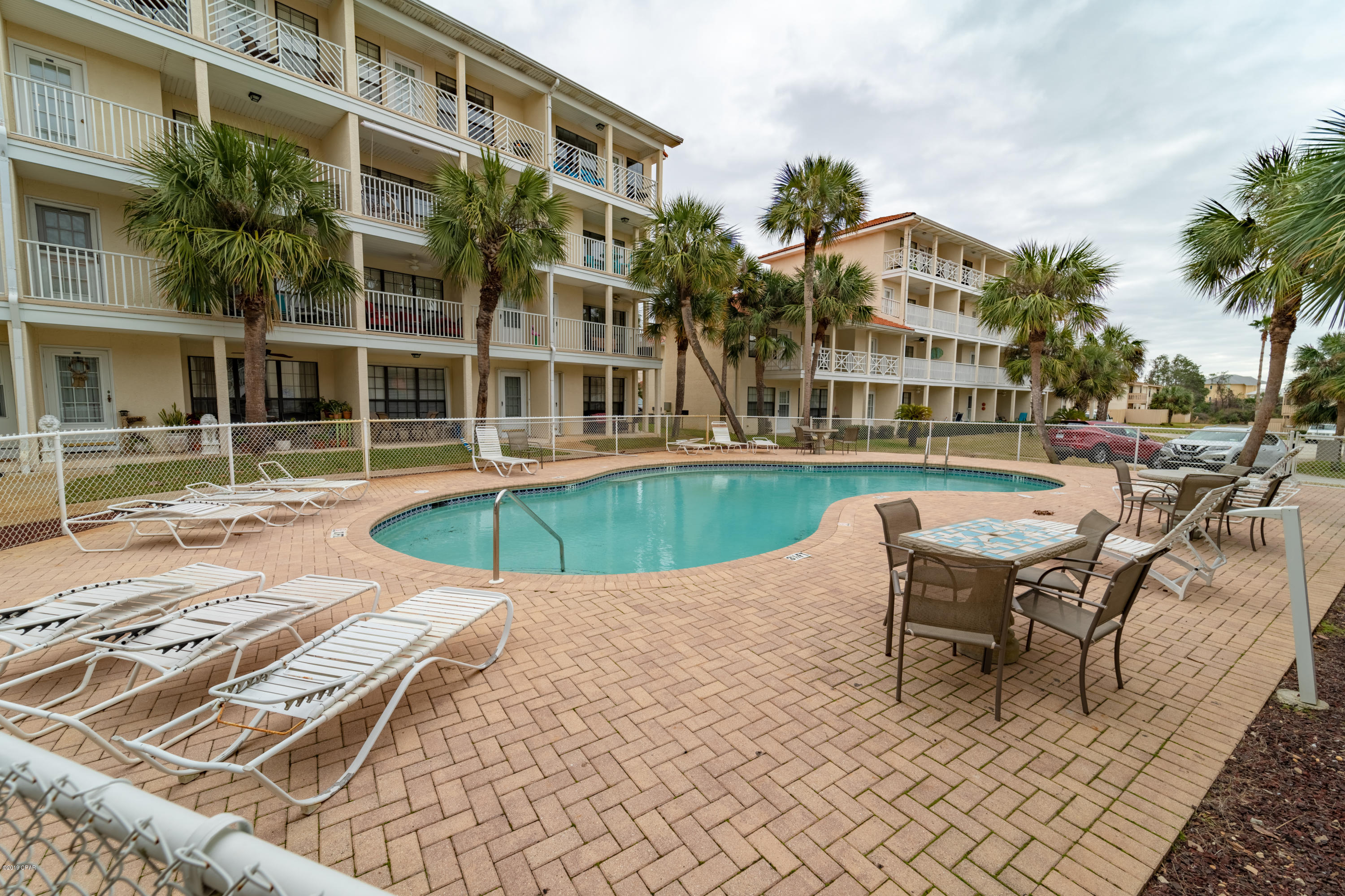 Horizon South XX - Residential