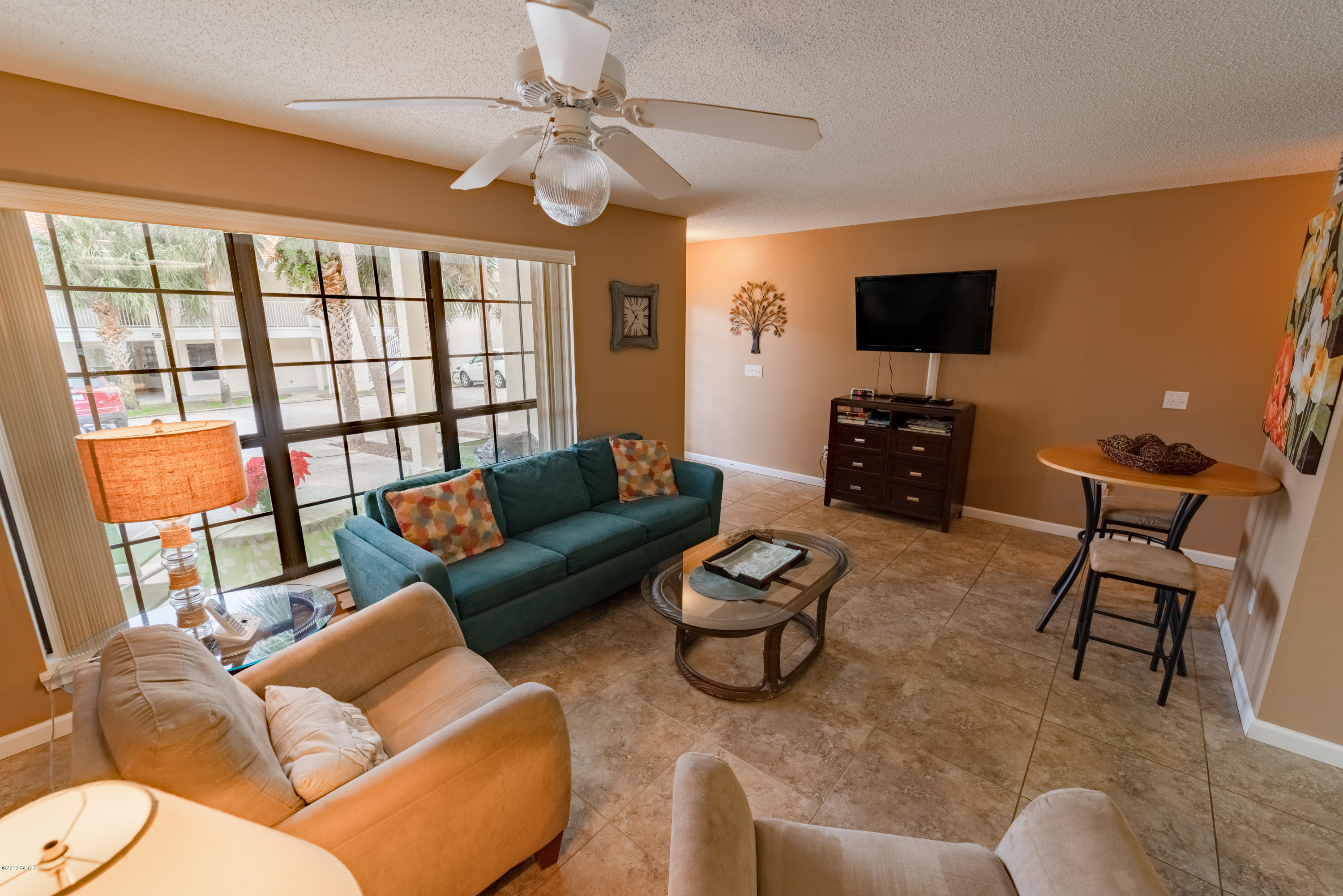 Horizon South XX - Residential