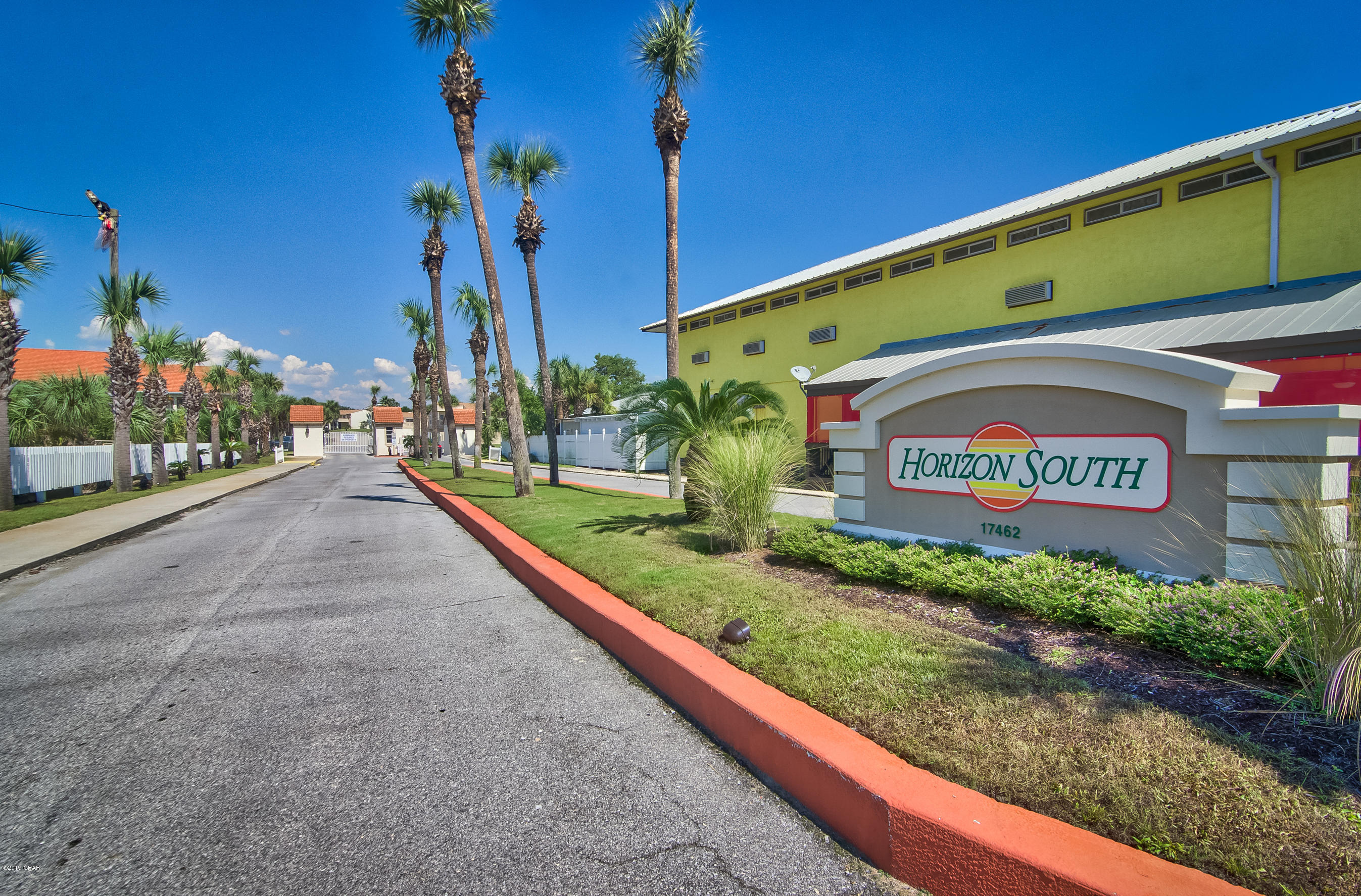 Horizon South XX - Residential