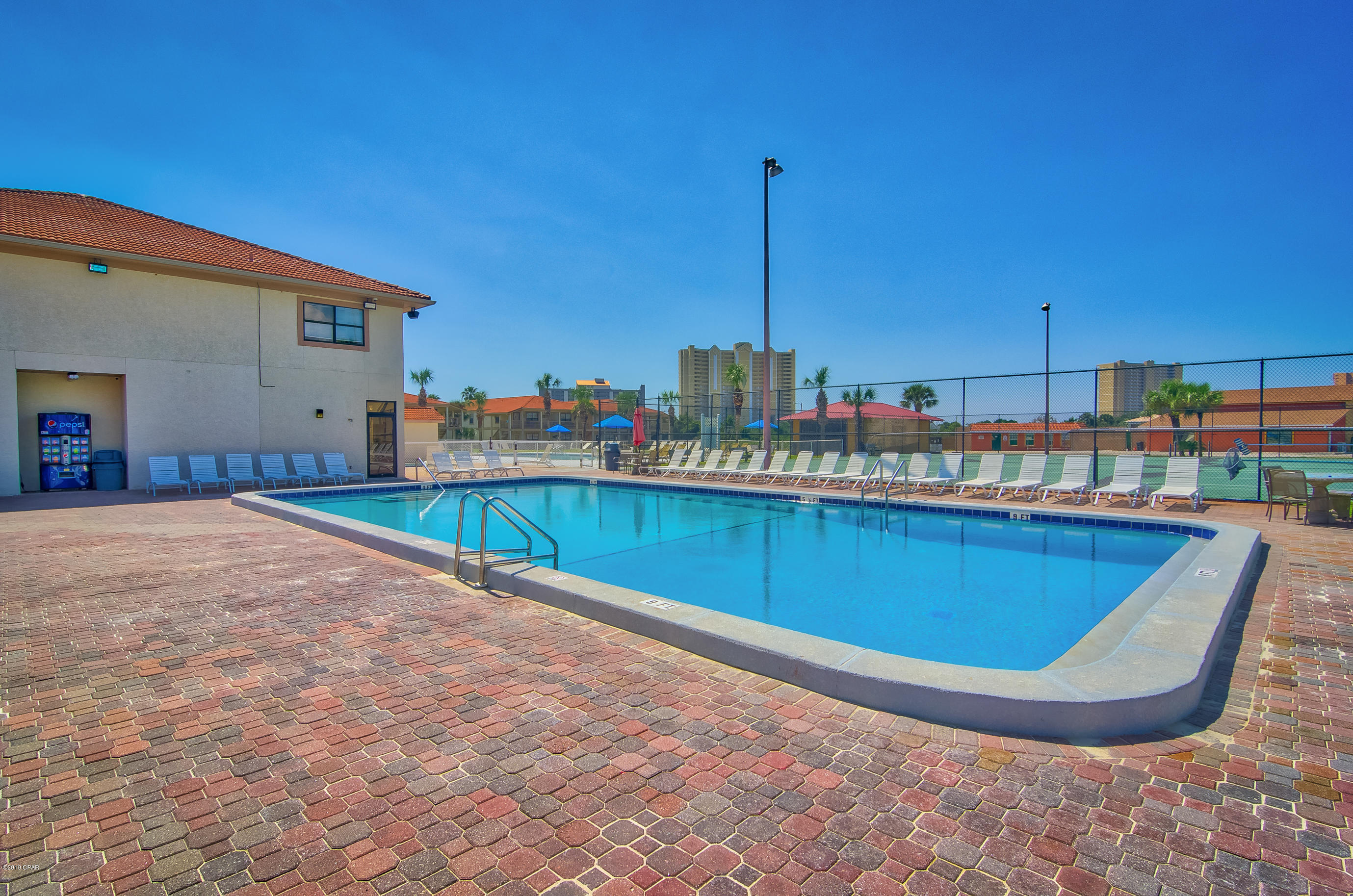 Horizon South XX - Residential