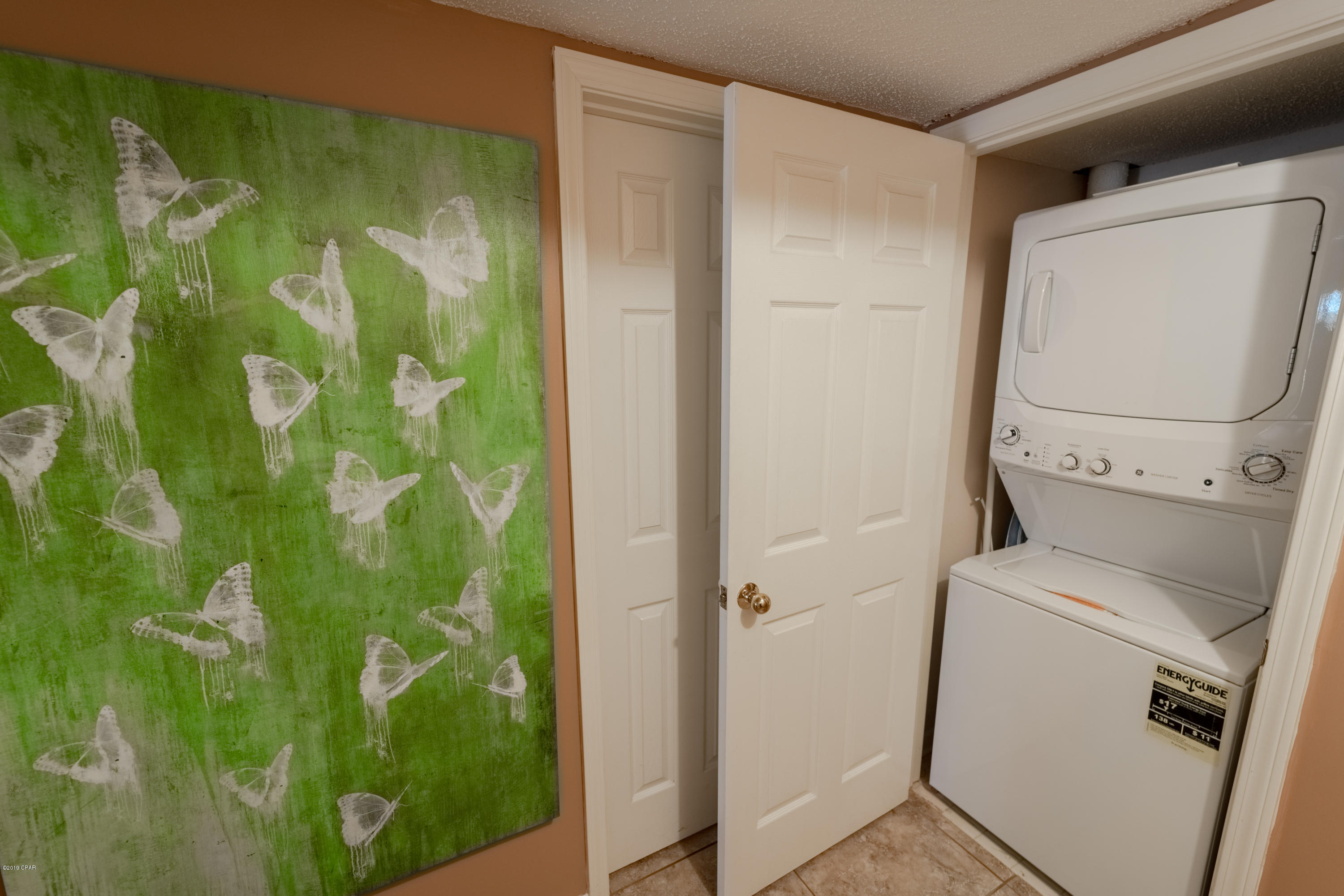 Horizon South XX - Residential