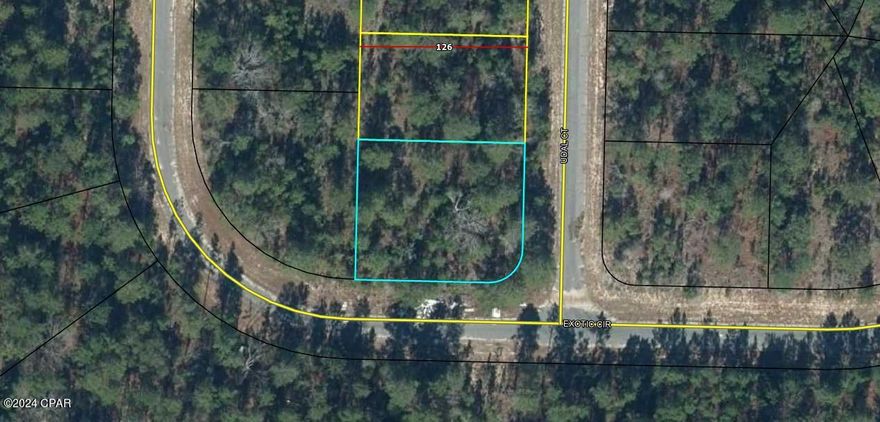 Welcome to your future home site in Sunny Hills! This prime lot offers effortless access to Hwy 77, ensuring a swift commute to Panama City Beach. Enjoy the proximity to local shopping, the convenience of Northwest Florida International Airport, and the allure of beautiful beaches. The community boasts a wealth of recreational opportunities, including lakes for fishing and picnics, as well as a nearby 18-hole golf course. Embrace the Sunny Hills lifestyle and build your dream home in this vibrant, inviting neighborhood!