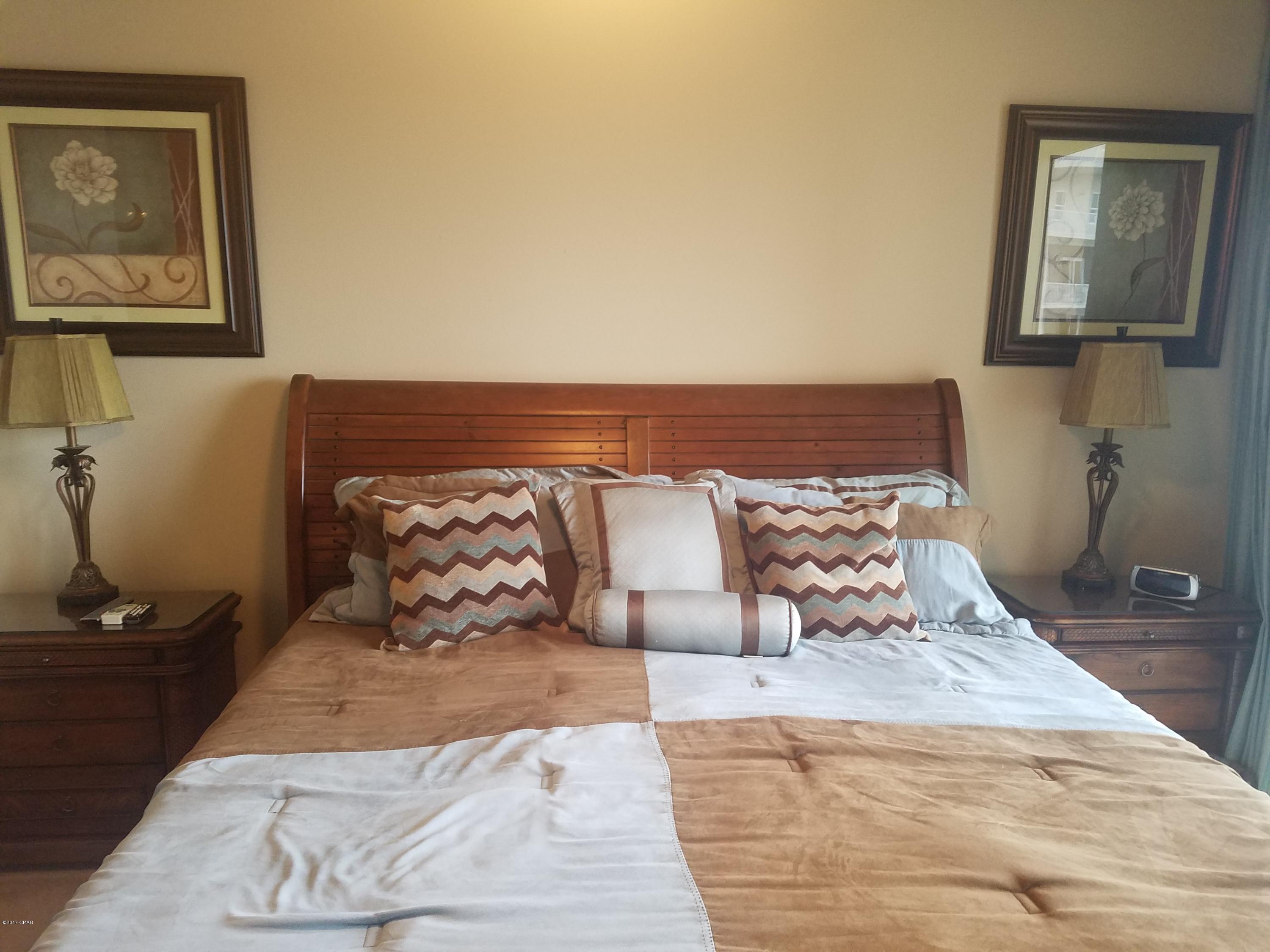 Laketown Wharf - Residential Lease