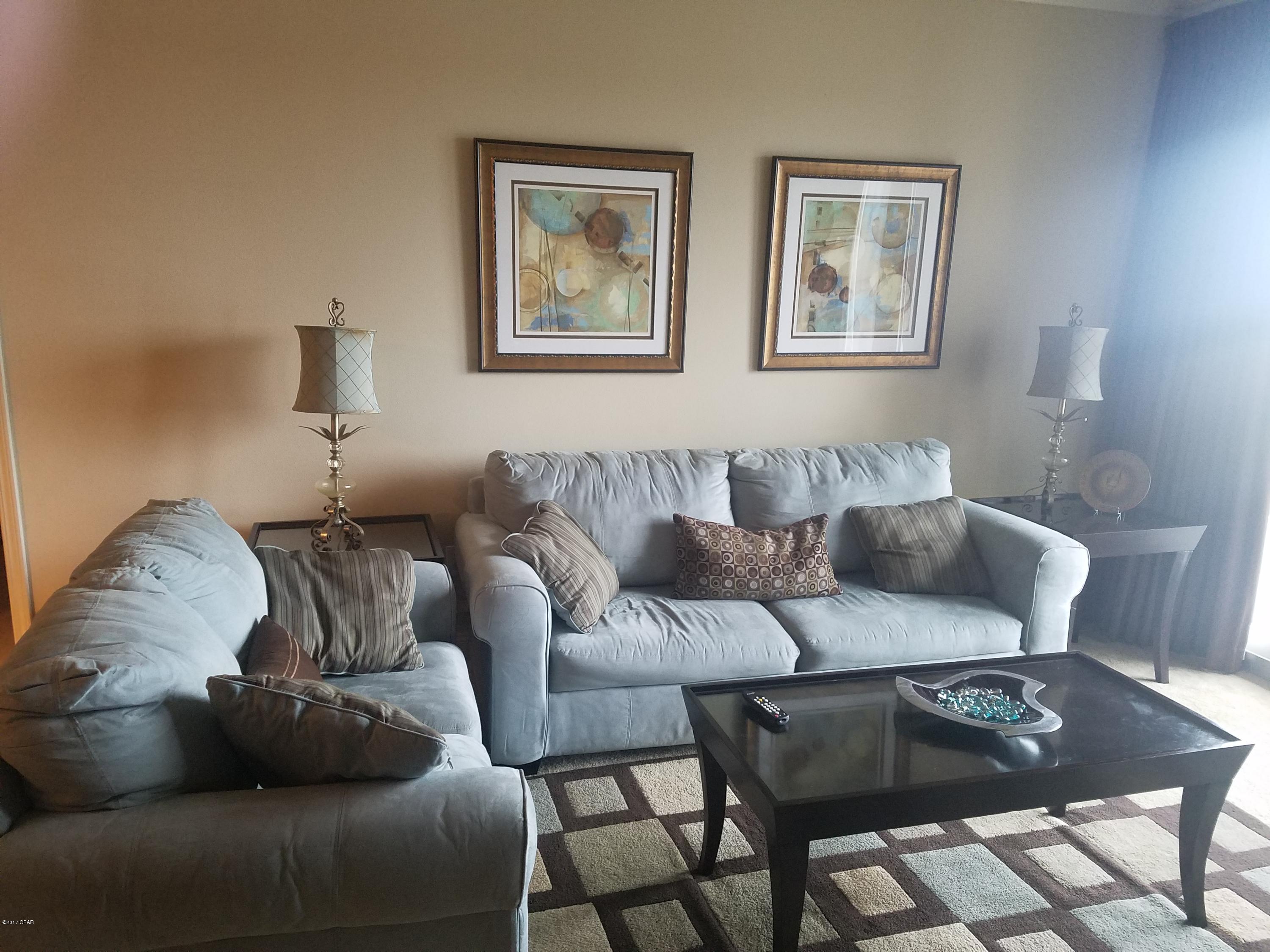 Laketown Wharf - Residential Lease