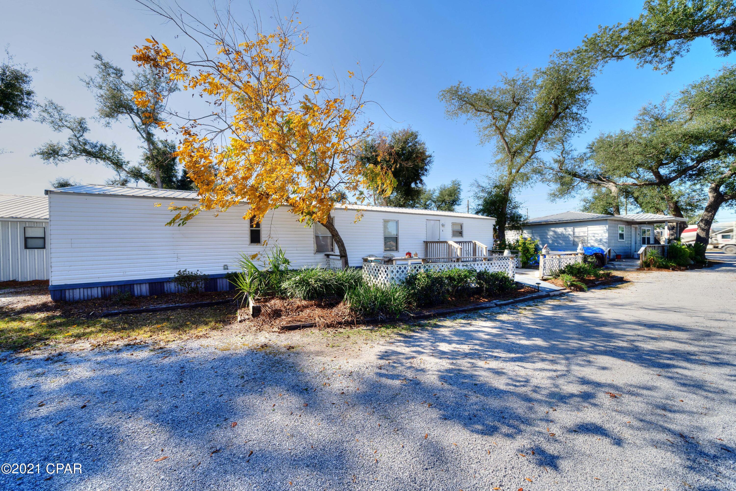 [No Recorded Subdiv] - Residential