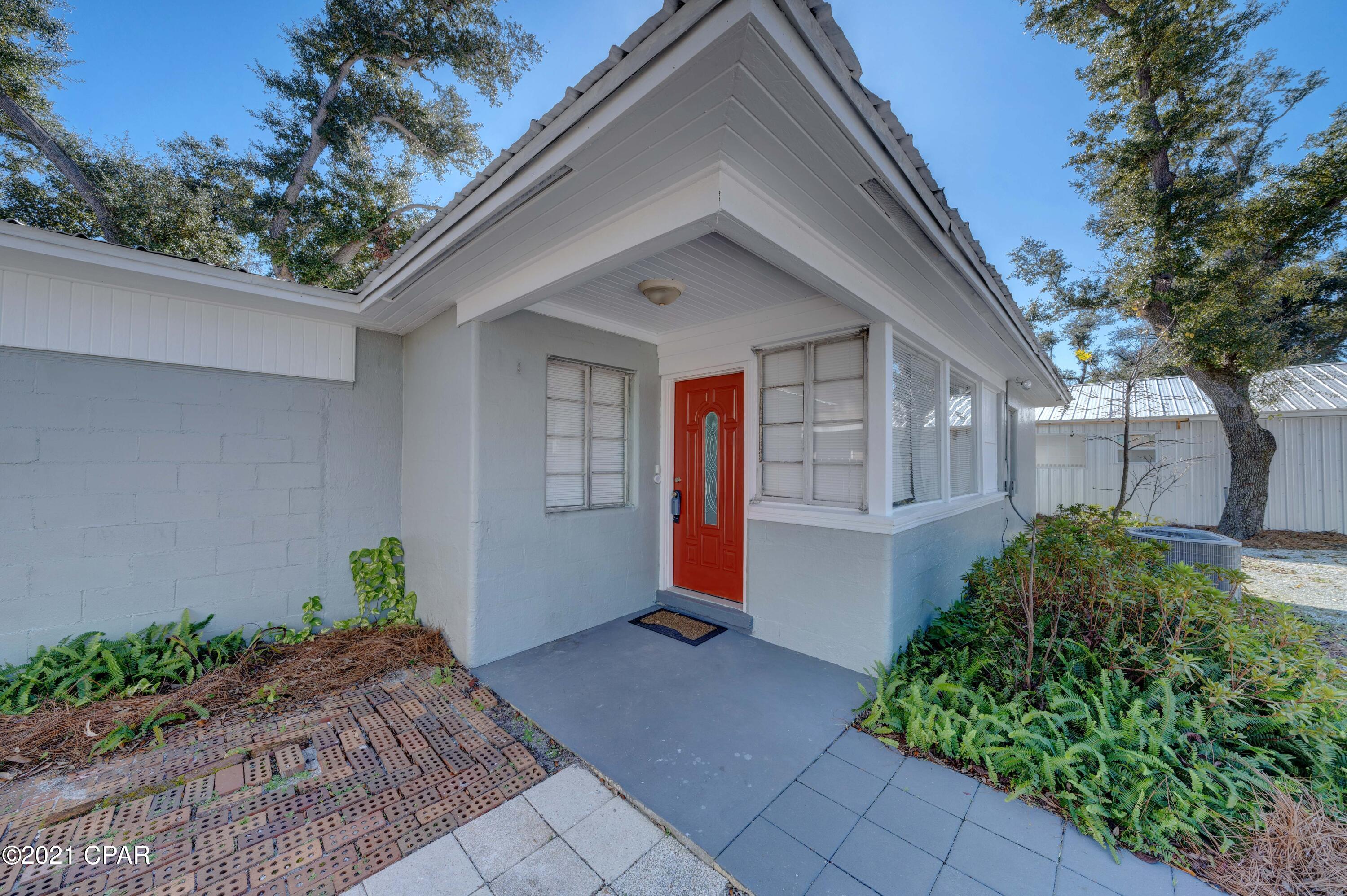 [No Recorded Subdiv] - Residential