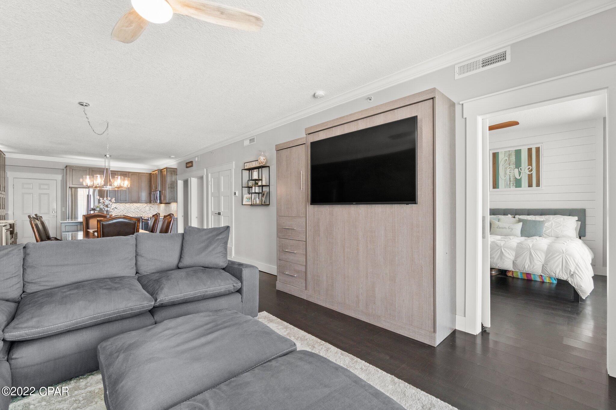 Emerald Isle - Residential