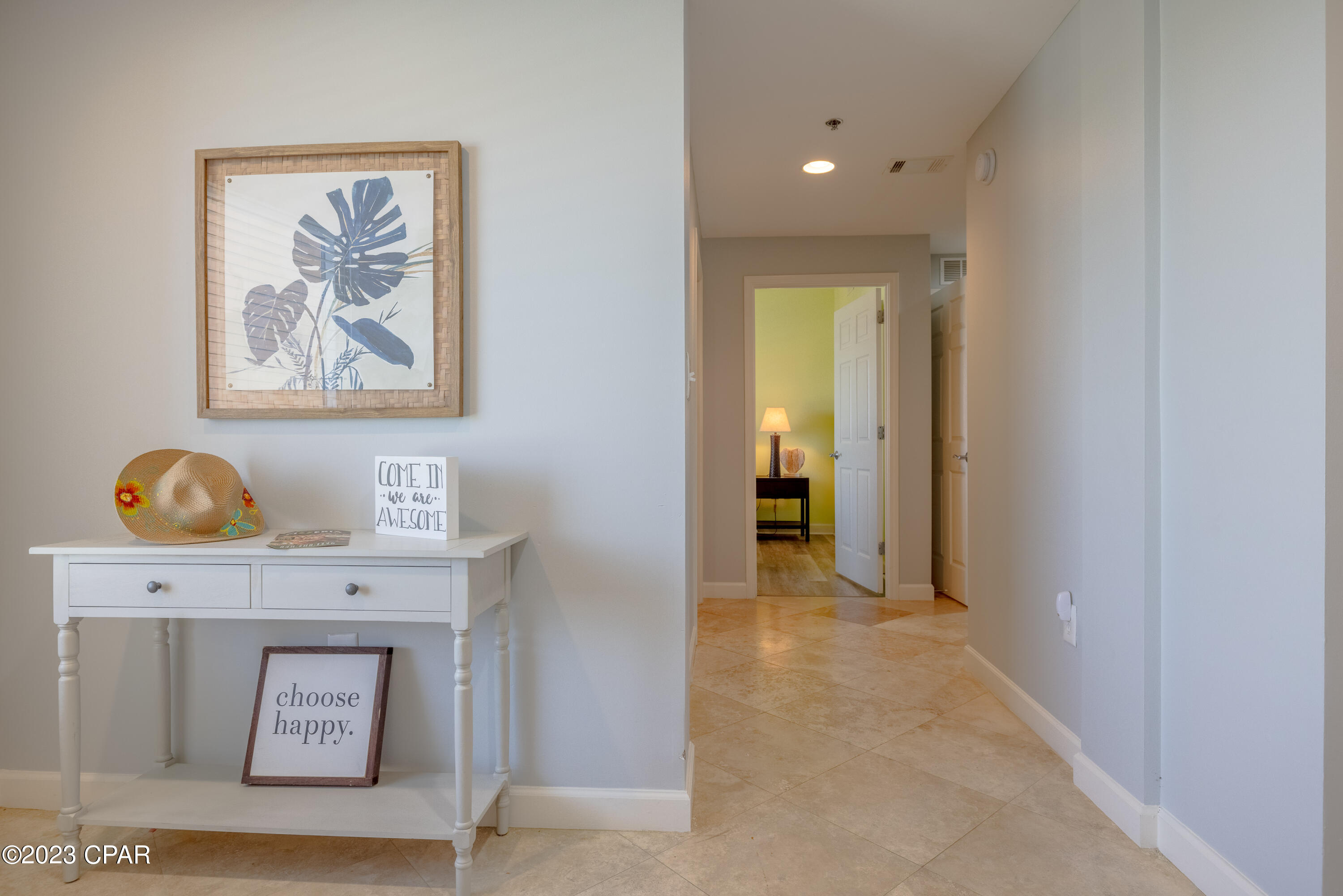 Splash Condo - Residential