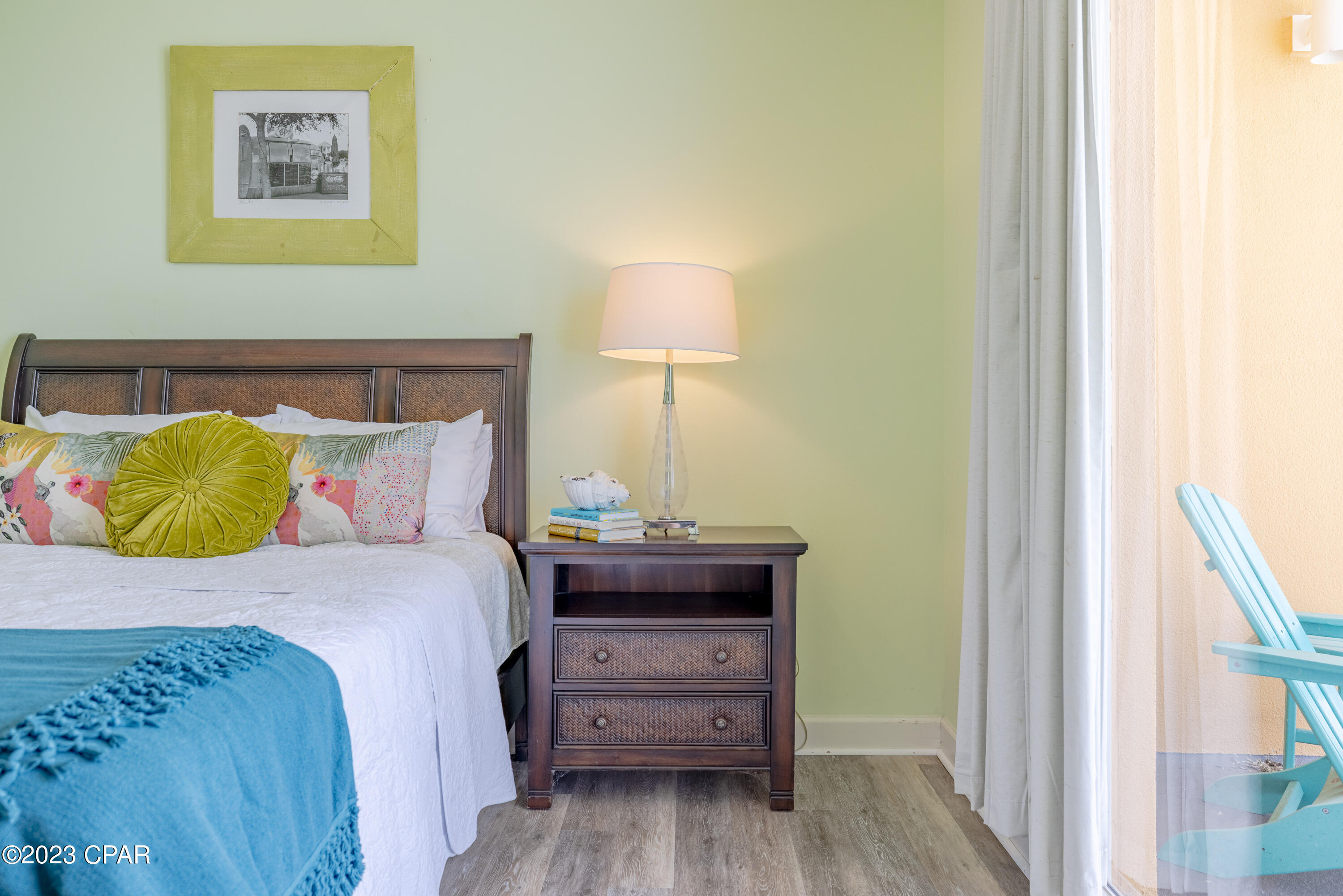 Splash Condo - Residential