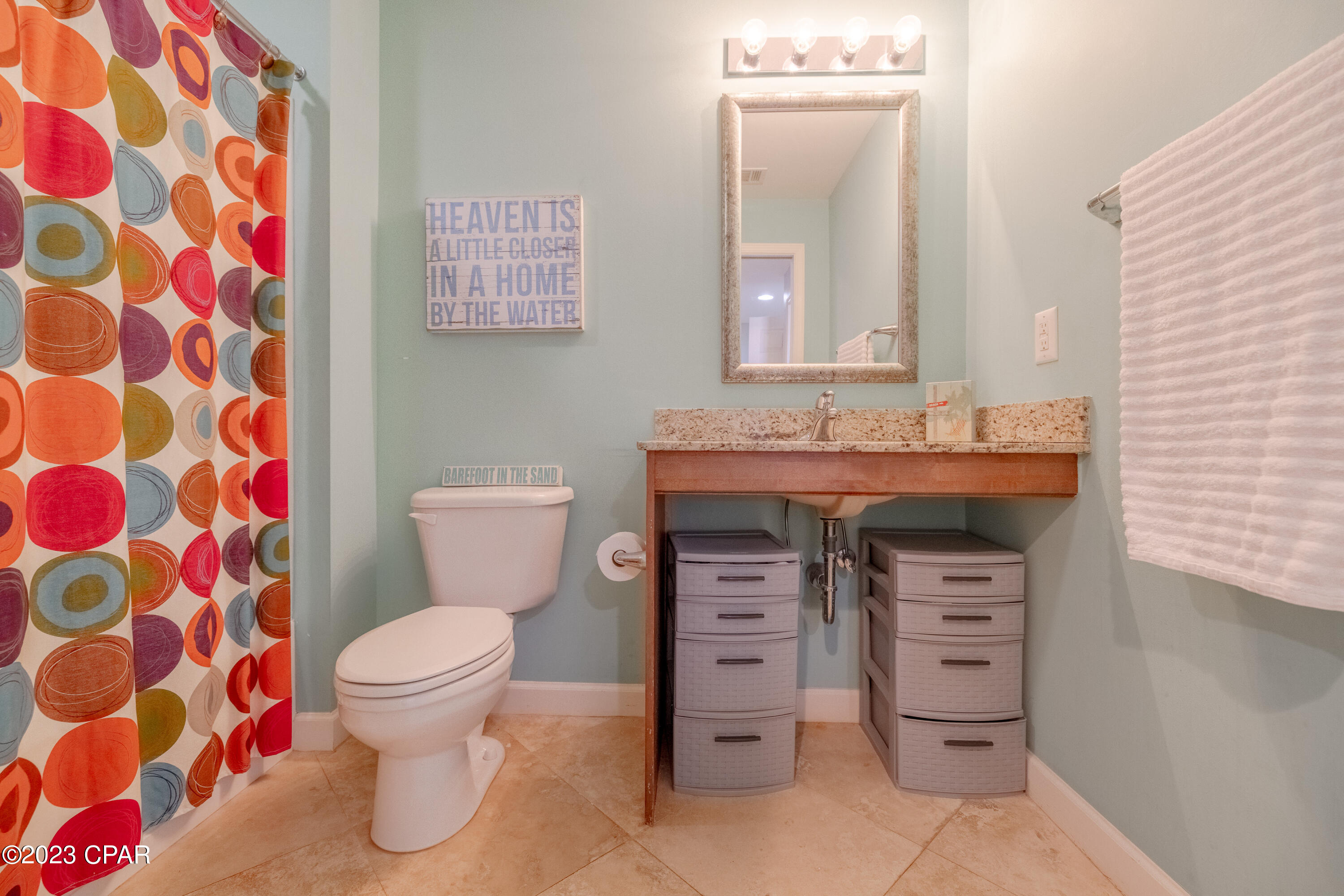 Splash Condo - Residential