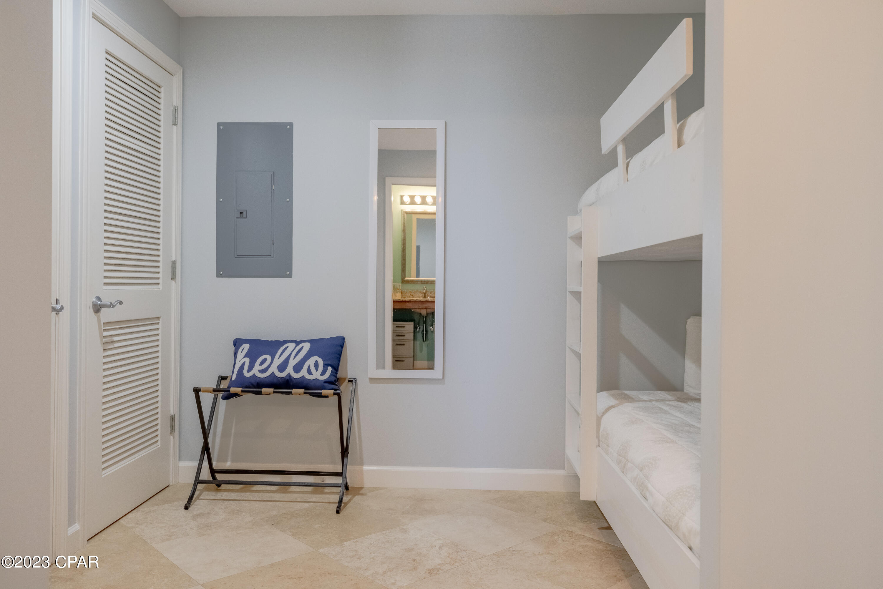 Splash Condo - Residential