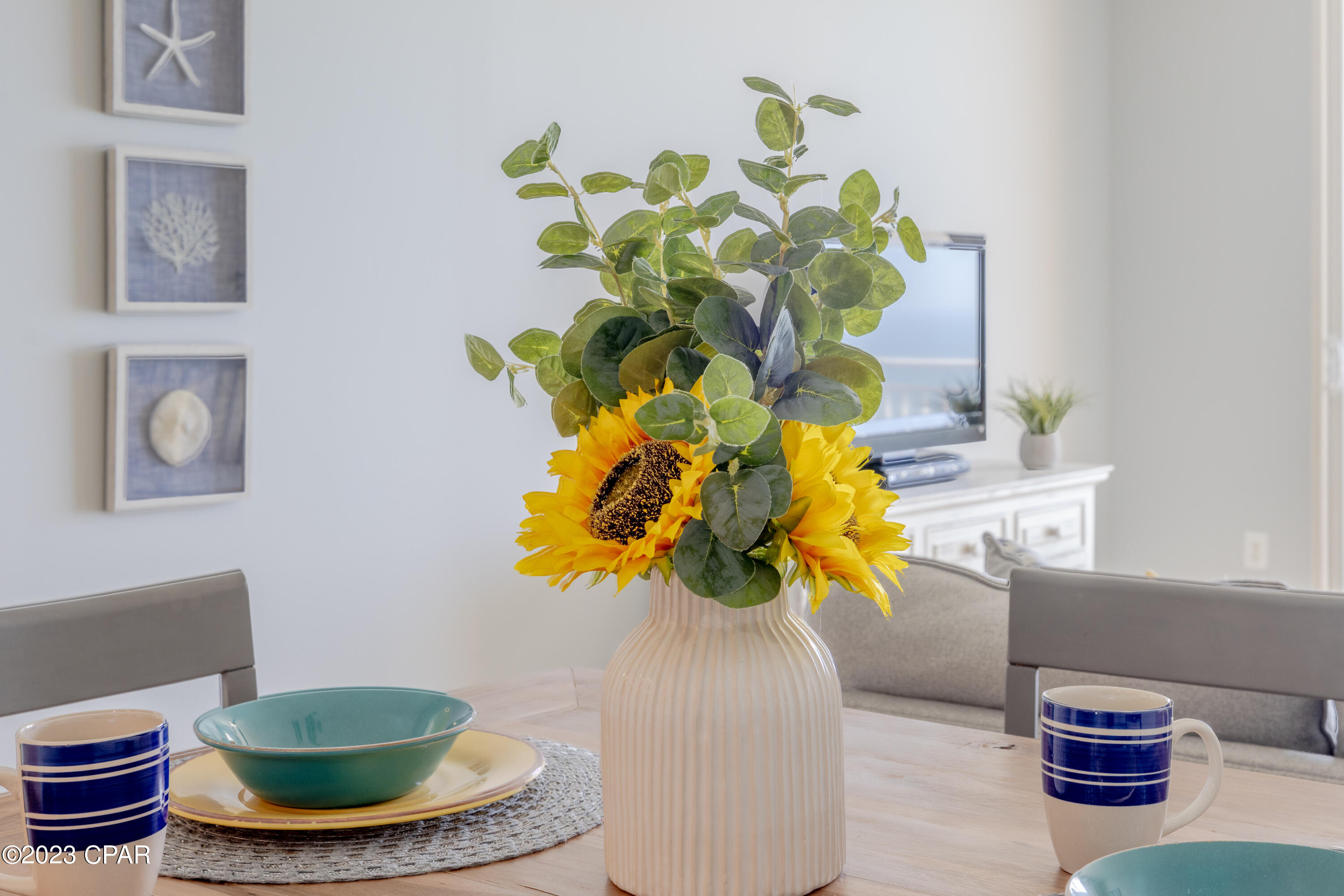 Splash Condo - Residential