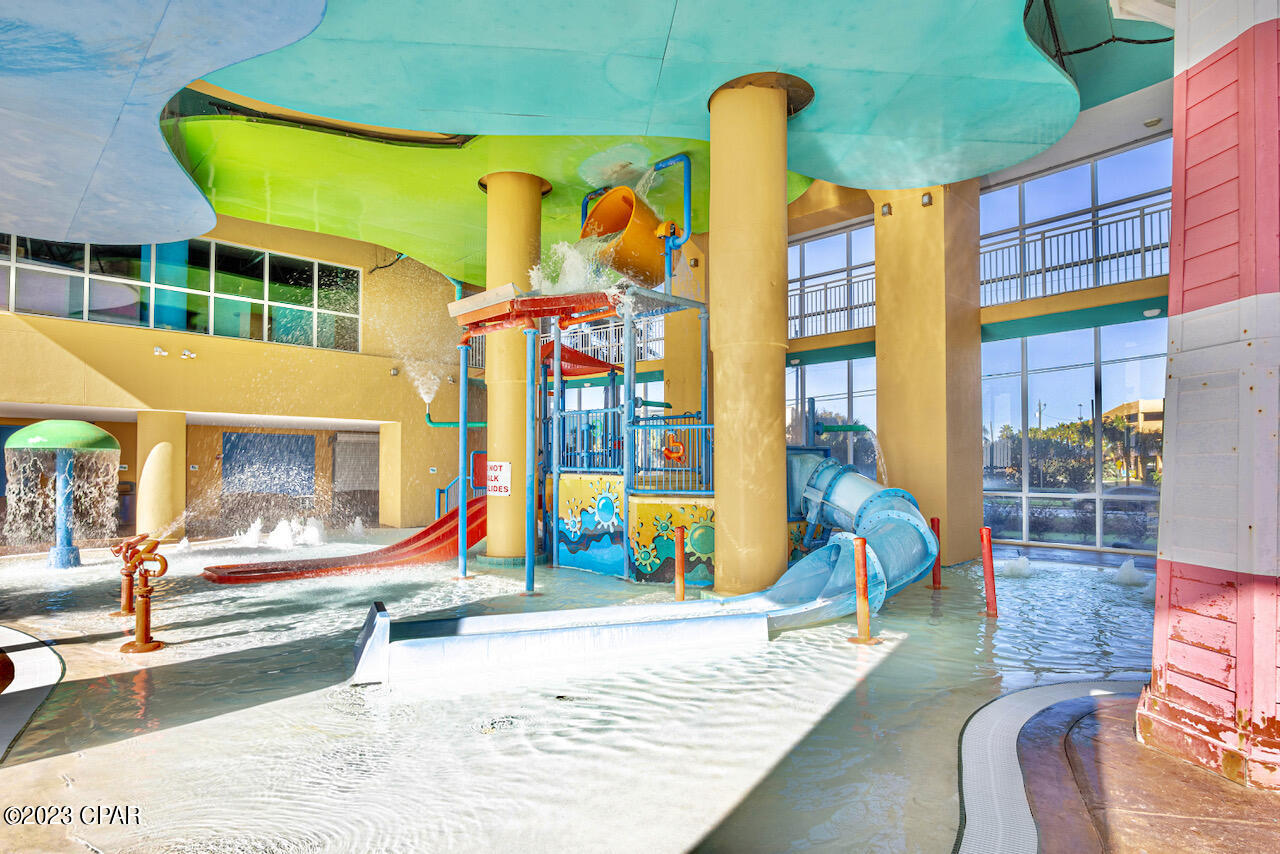 Splash Condo - Residential