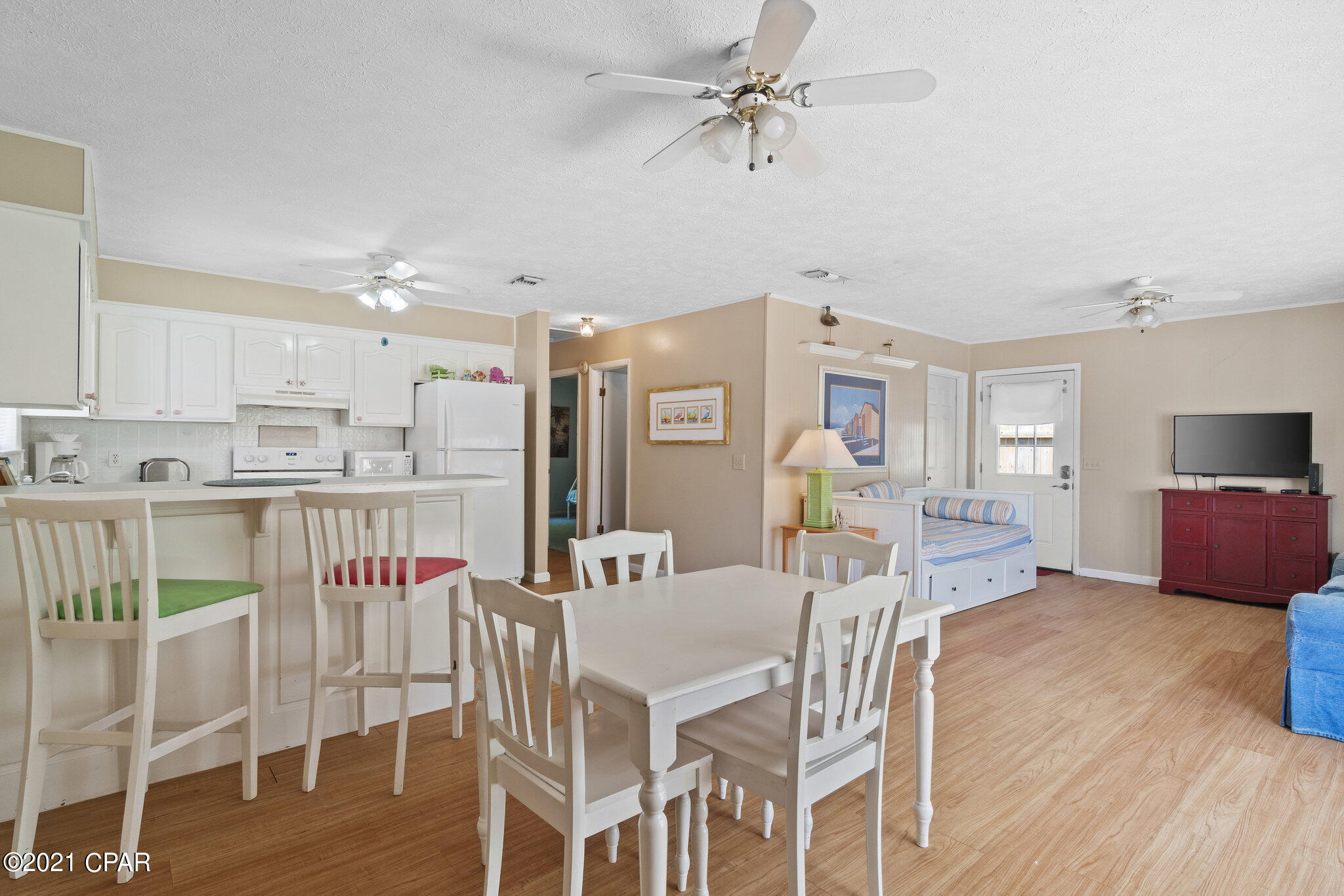 El Centro Beach - Residential