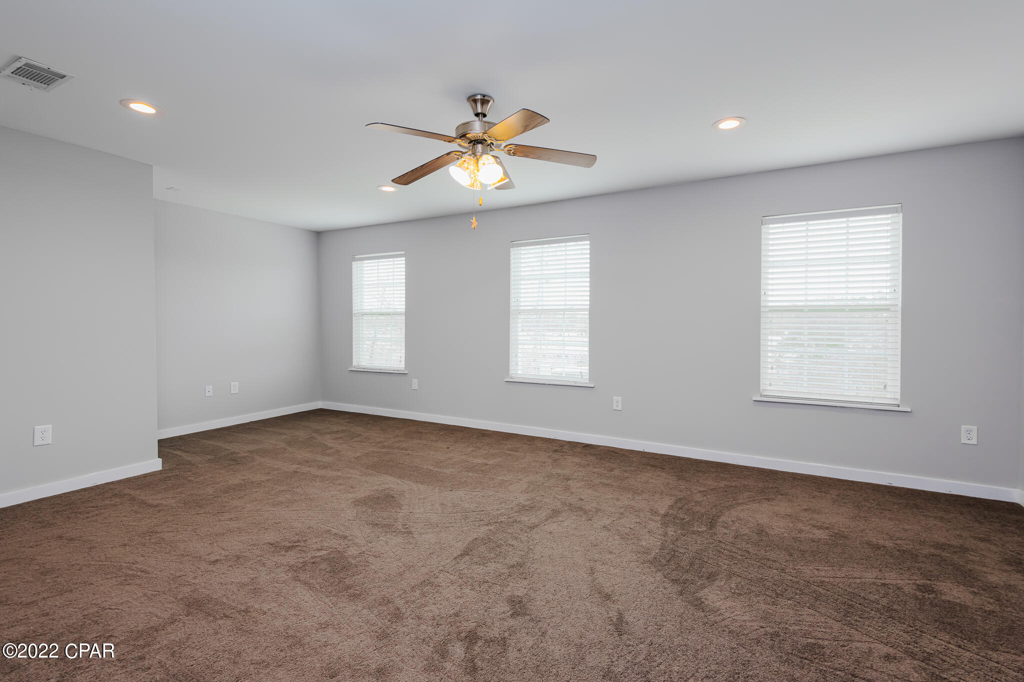 Magnolia Bay Club - Residential