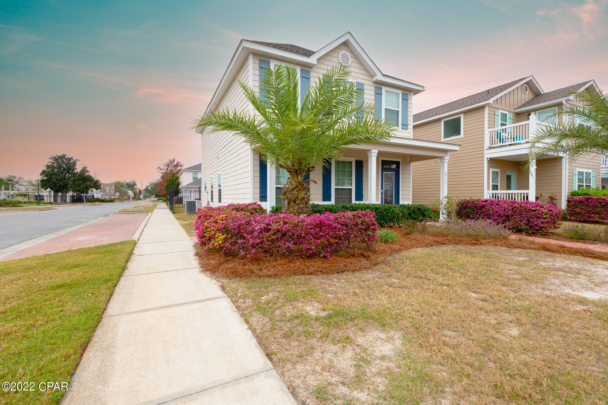 Magnolia Bay Club - Residential