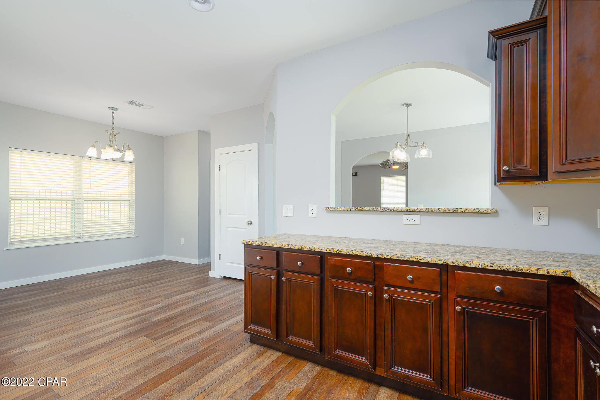 Magnolia Bay Club - Residential