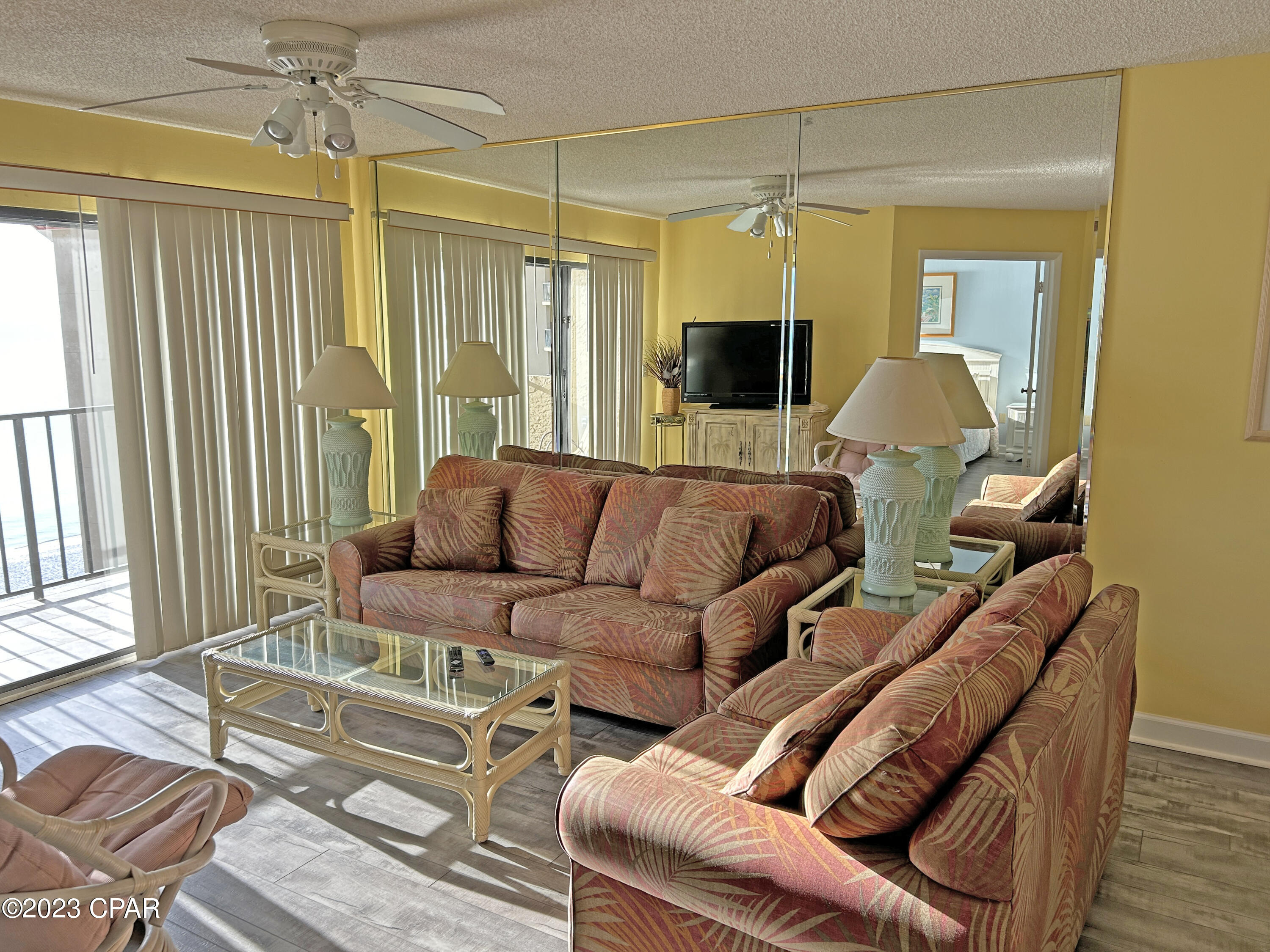 Summerhouse Condo. - Residential
