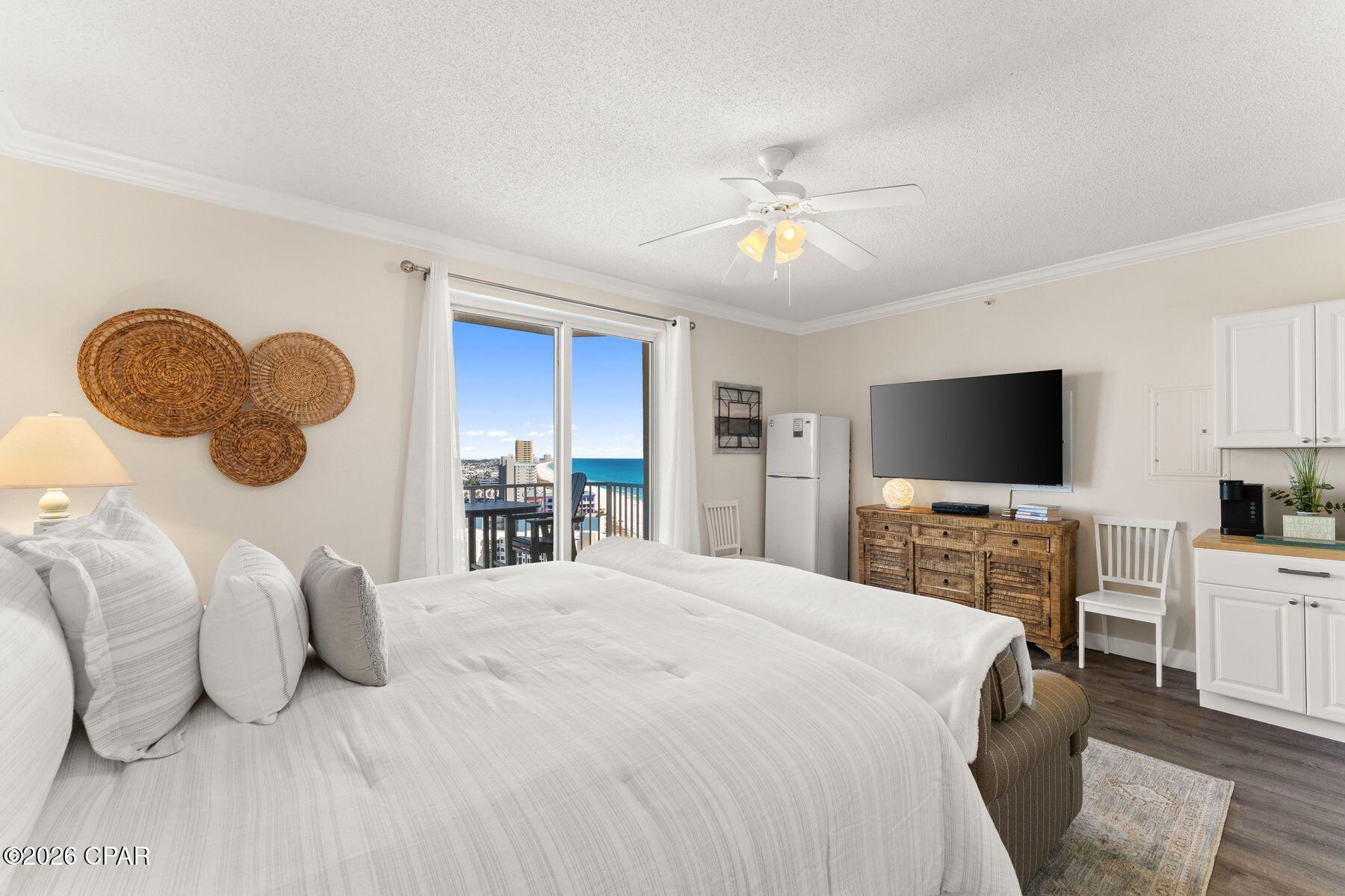 Boardwalk Central - Residential