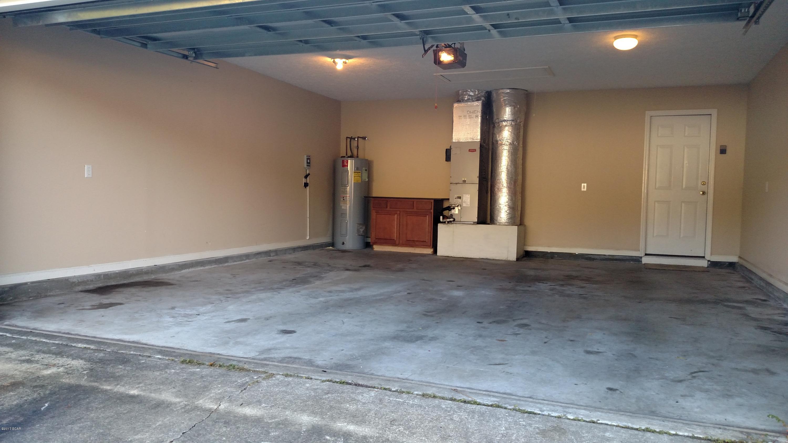 Hidden Pines Phase VII - Residential Lease