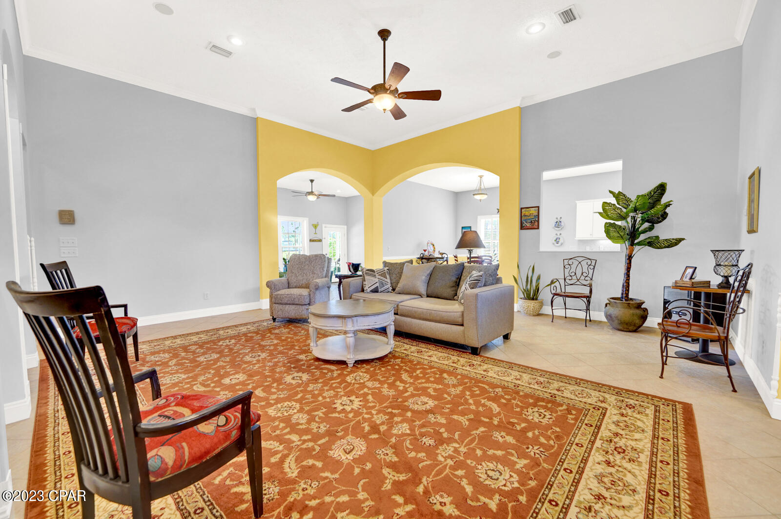 Colony Club - Residential