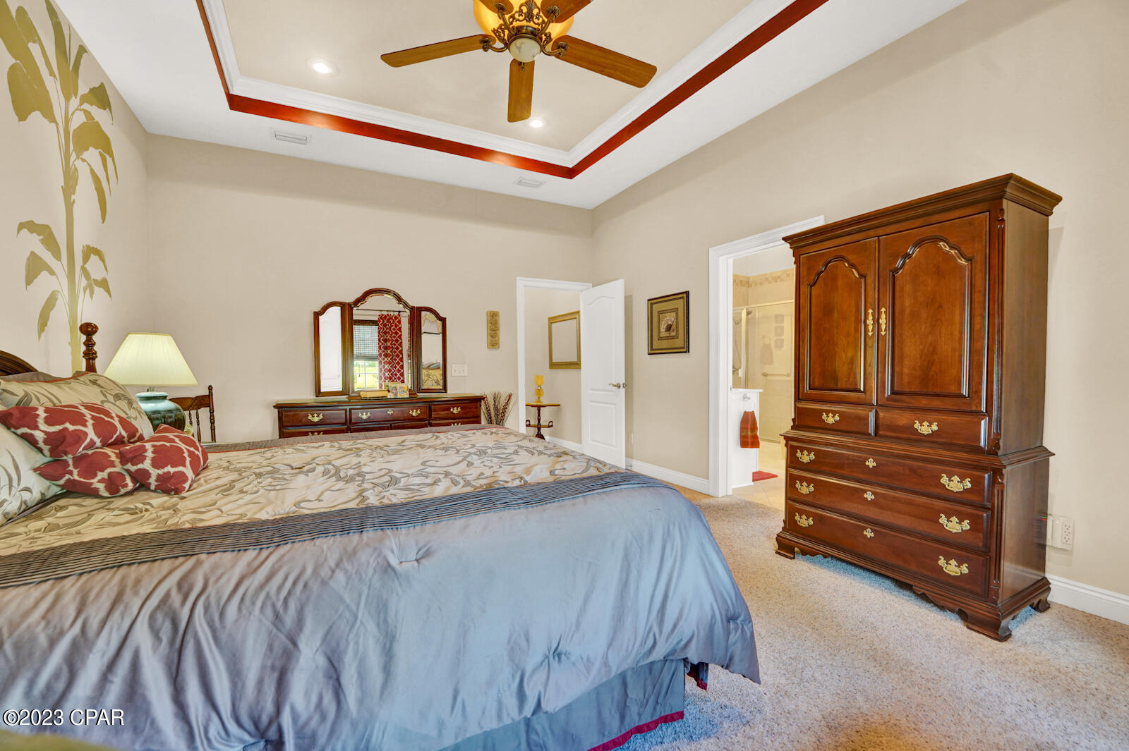 Colony Club - Residential