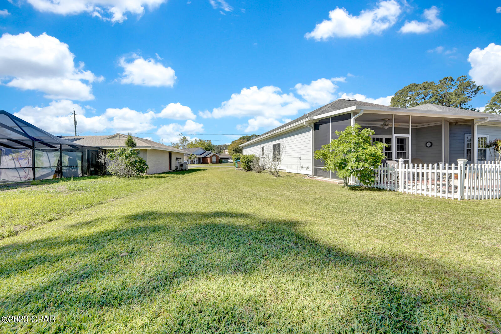 Colony Club - Residential