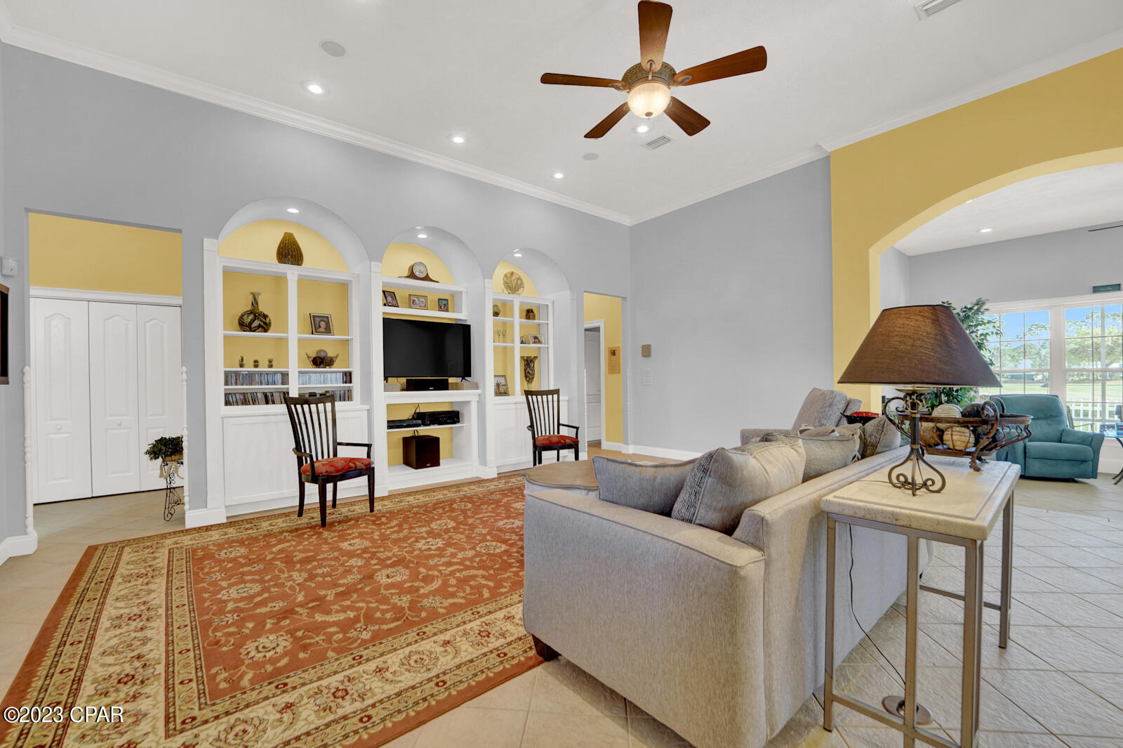 Colony Club - Residential