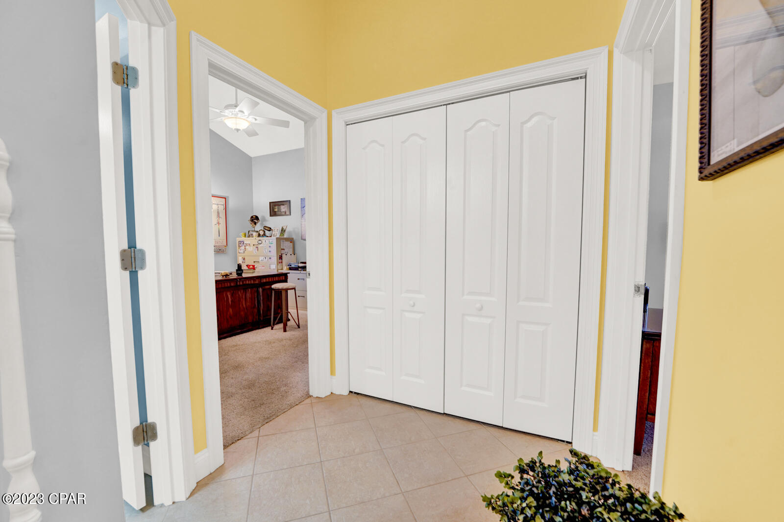 Colony Club - Residential