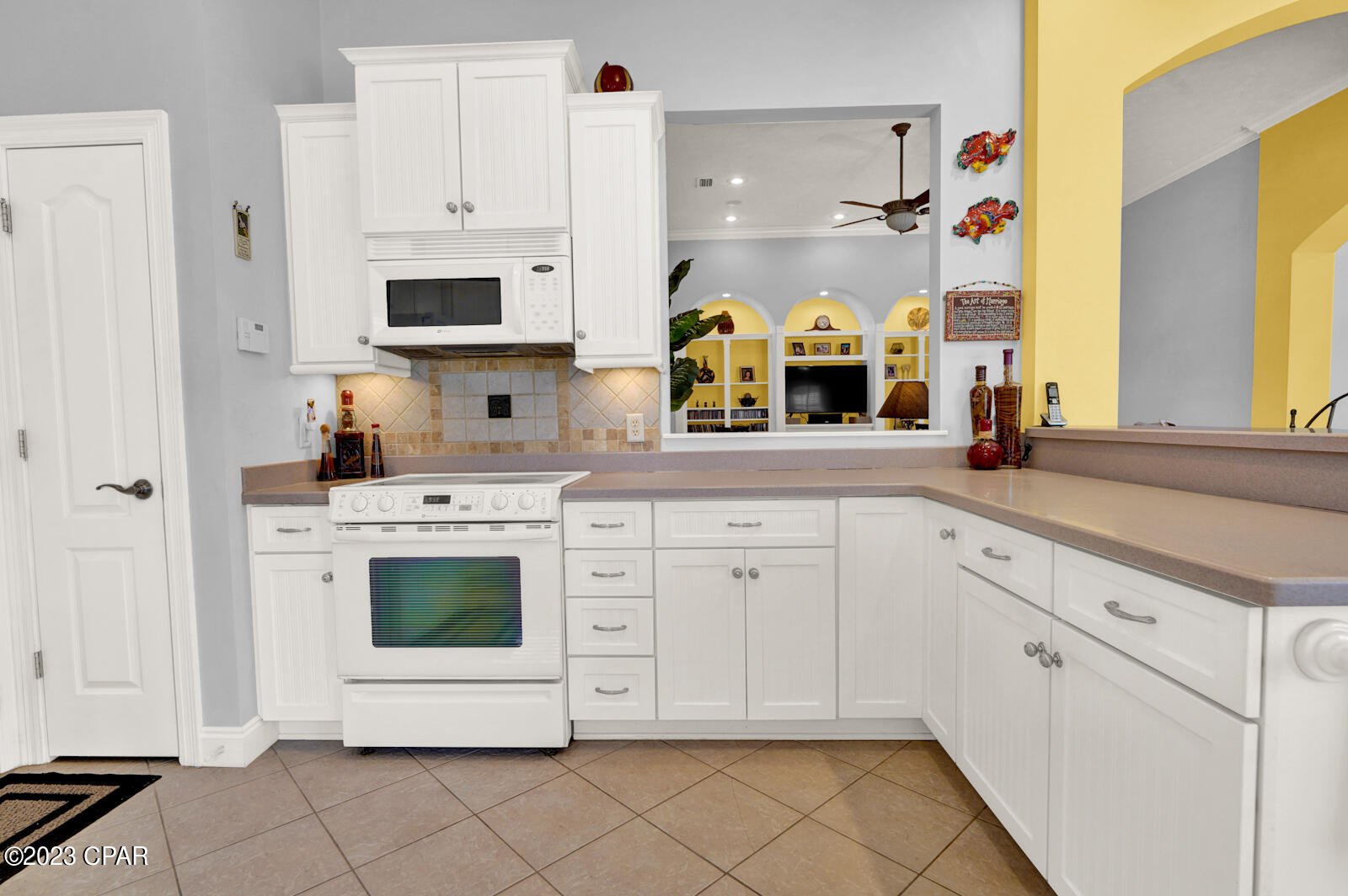 Colony Club - Residential