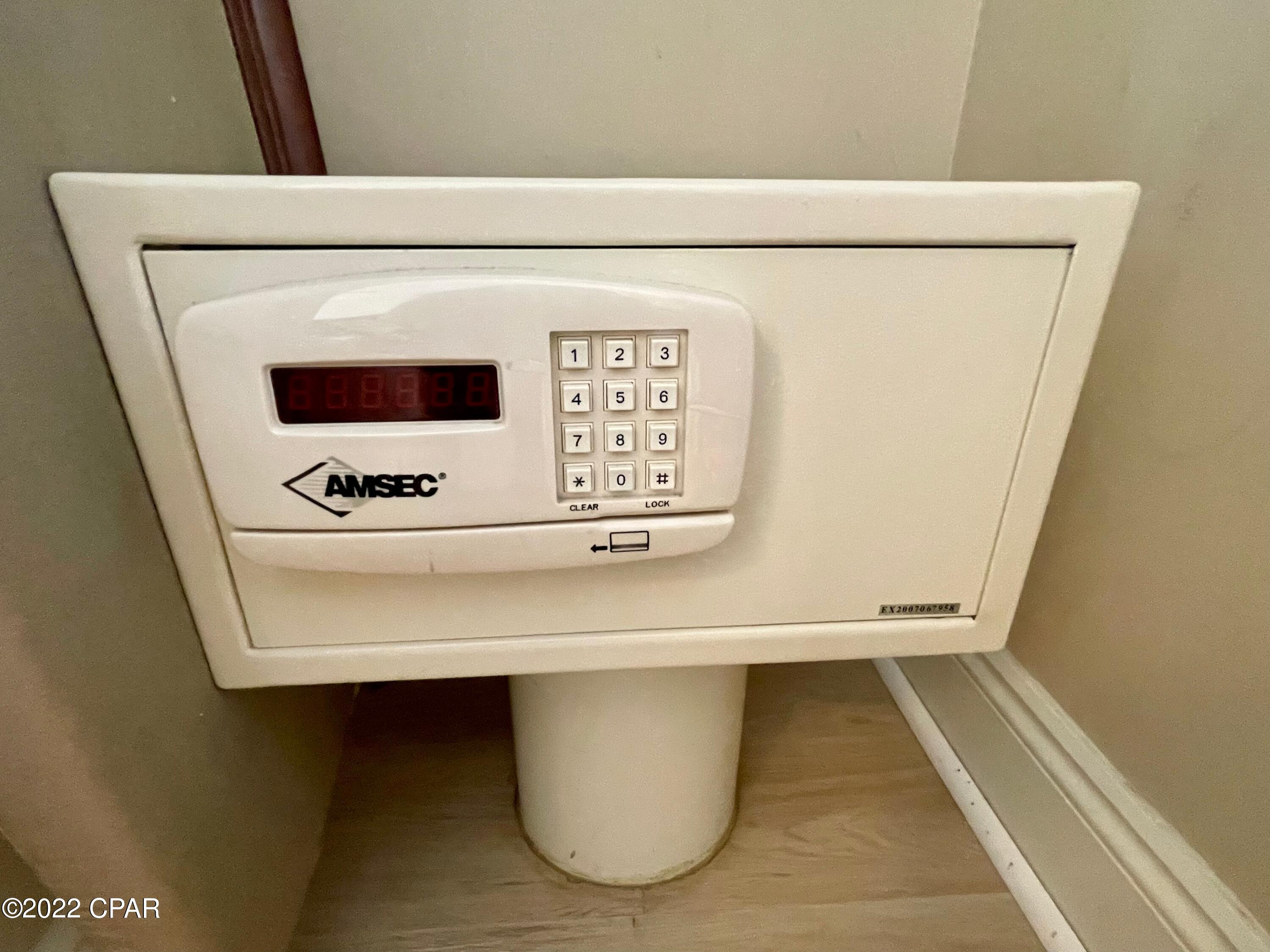 Carillon Beach Inn - Residential