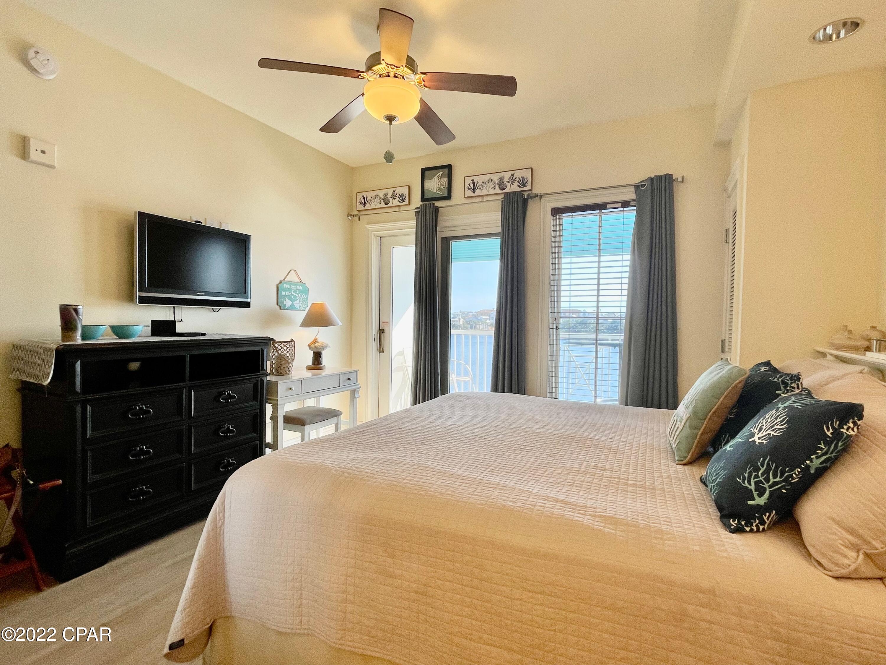 Carillon Beach Inn - Residential