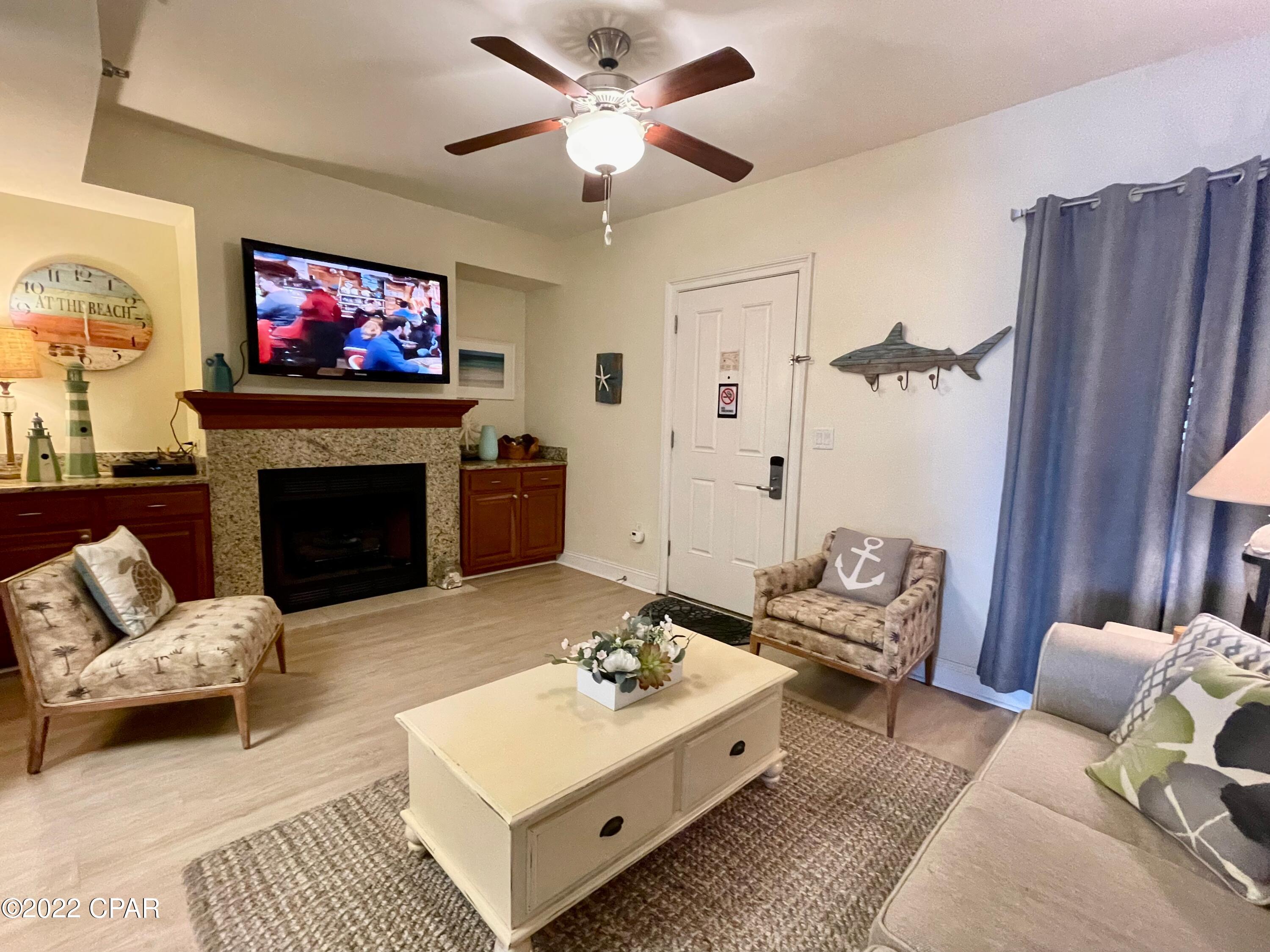 Carillon Beach Inn - Residential