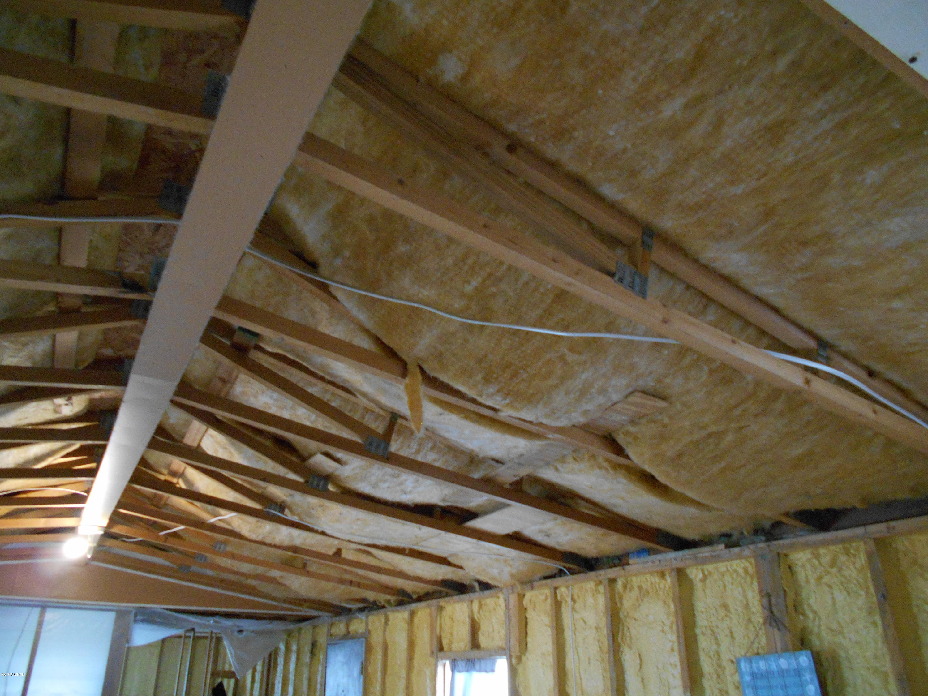 North Lagoon Oaks - Residential