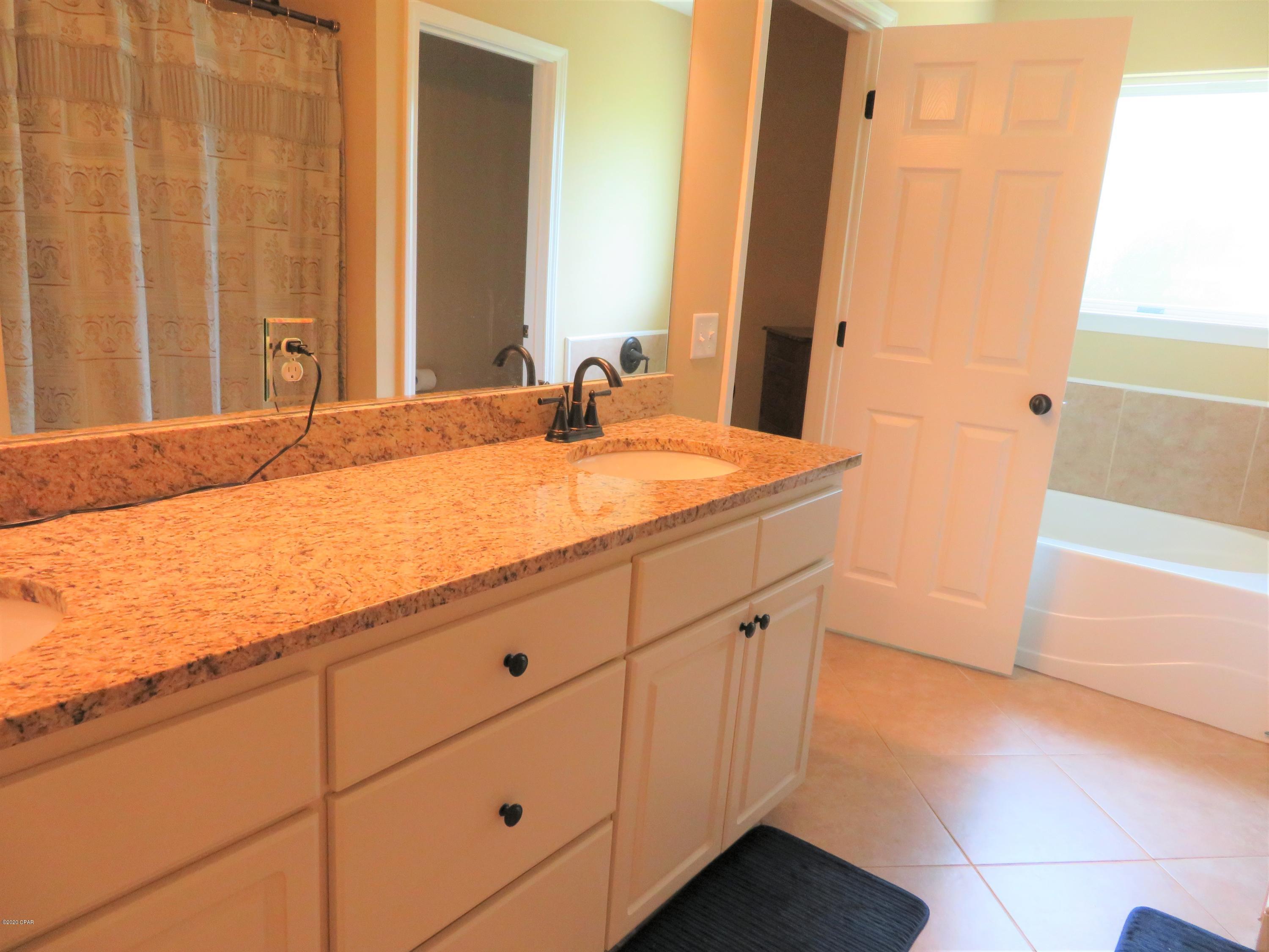 Annabella's Townhomes - Residential