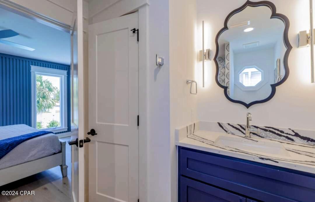 Laguna Beach Estates 1st Add - Residential