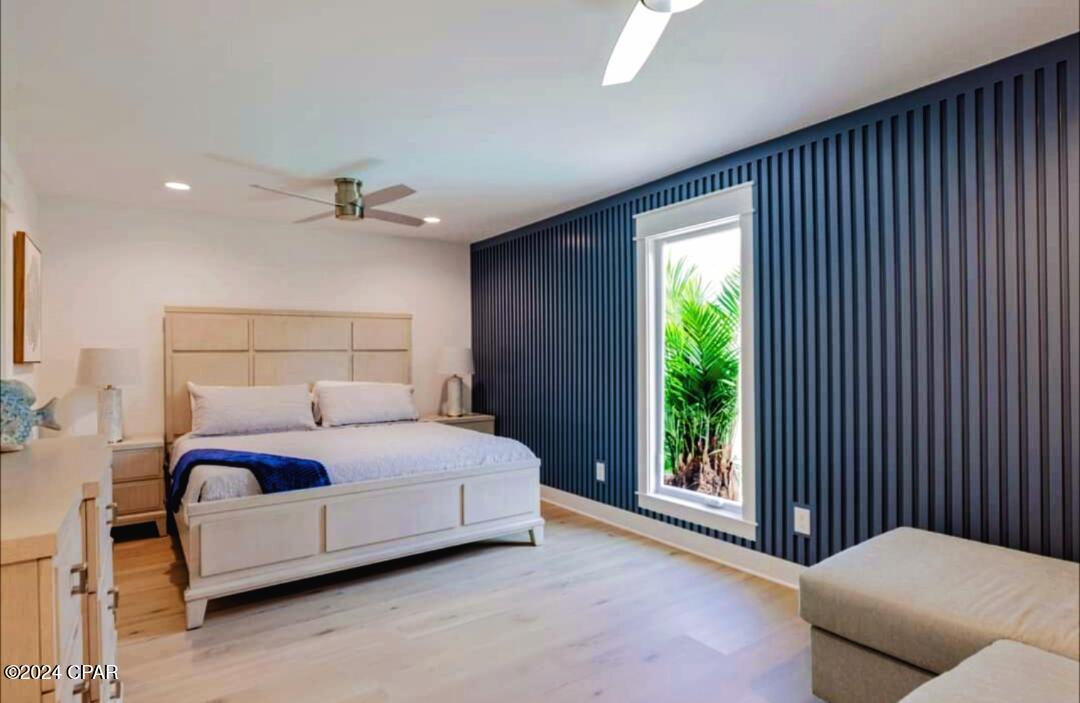 Laguna Beach Estates 1st Add - Residential