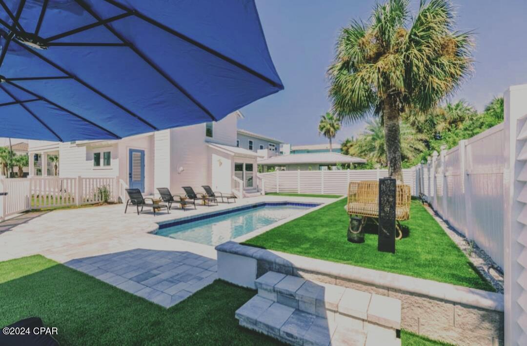 Laguna Beach Estates 1st Add - Residential