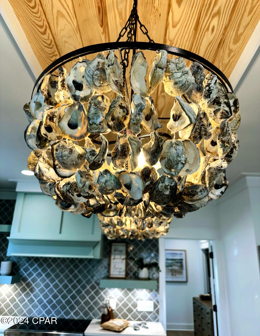 Laguna Beach Estates 1st Add - Residential