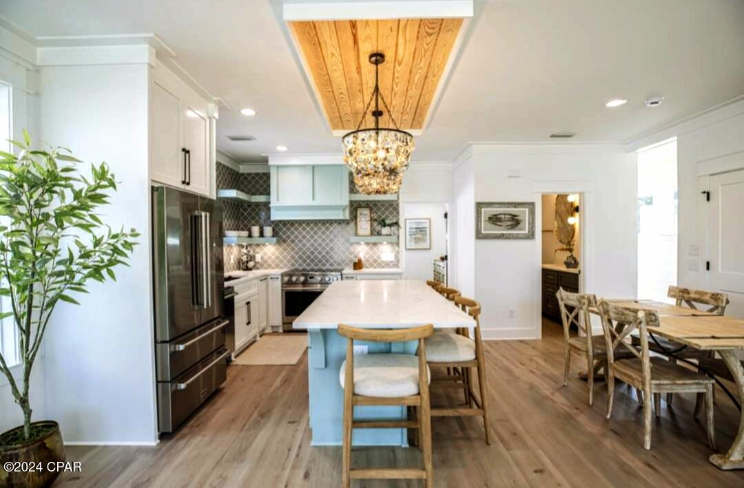 Laguna Beach Estates 1st Add - Residential