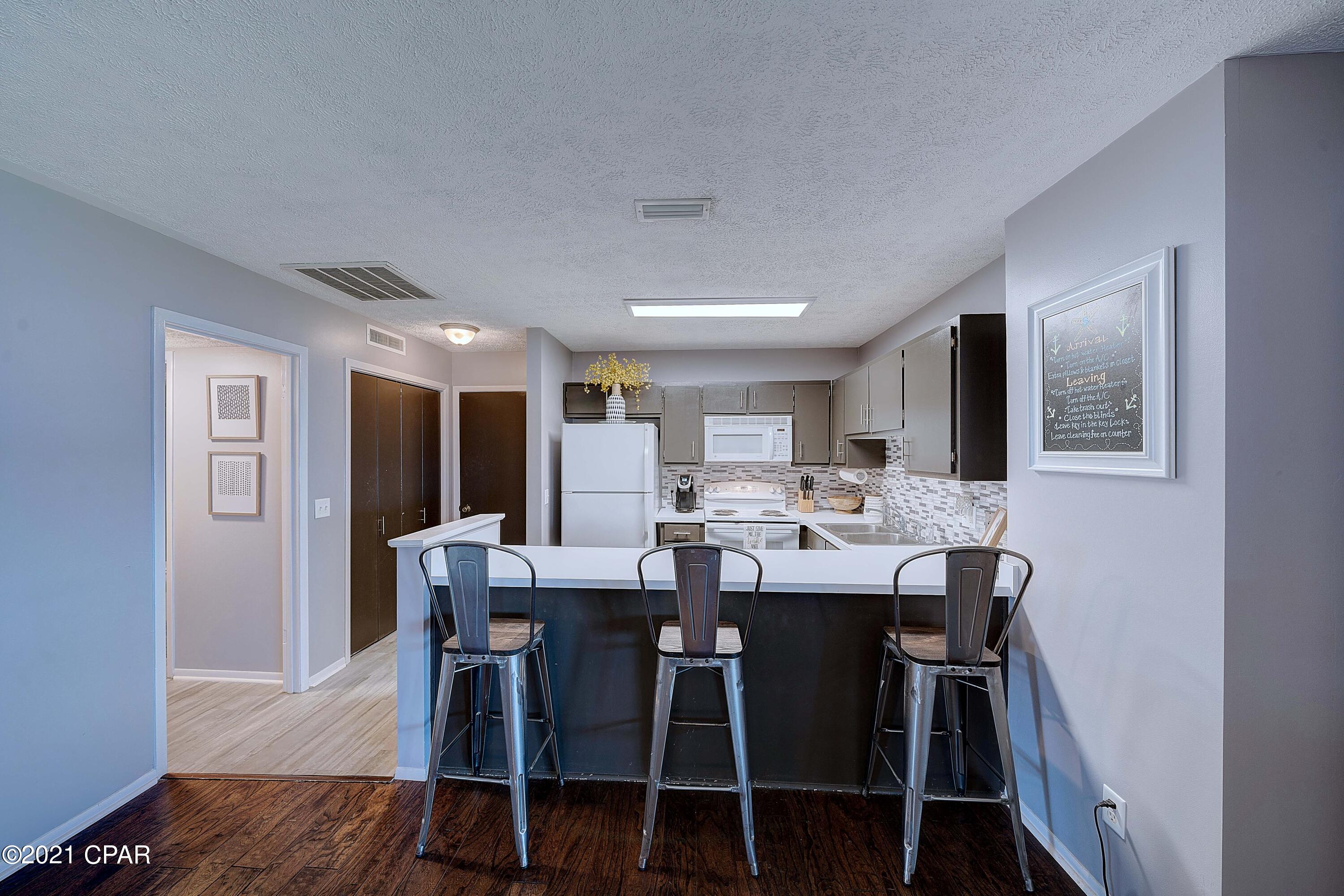 Bay Point Studio Villas Unit 3 - Residential