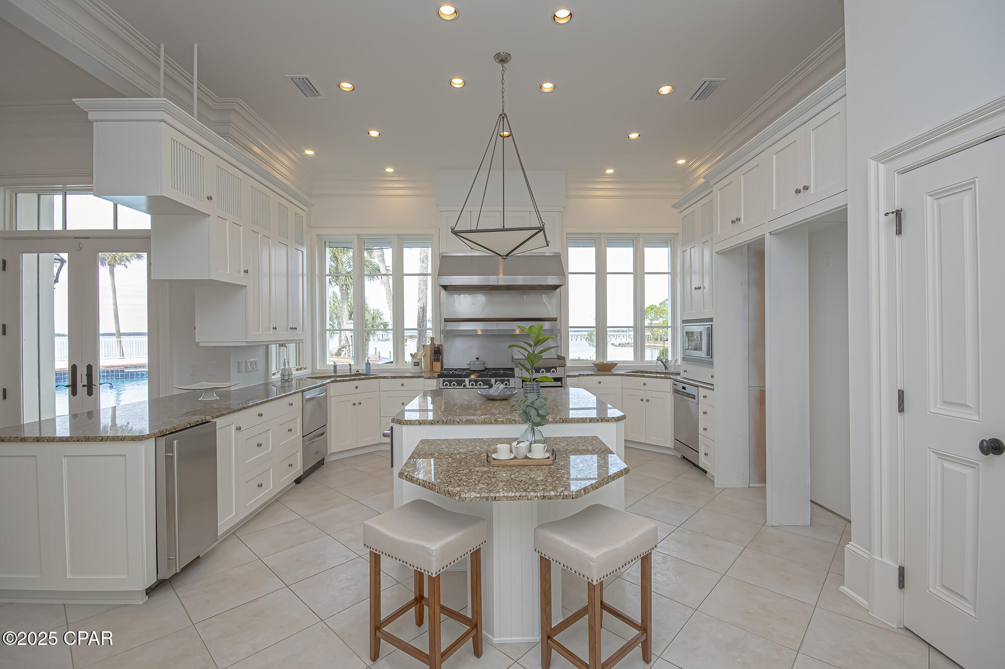 Kings Point Harbour U-I Replat - Residential