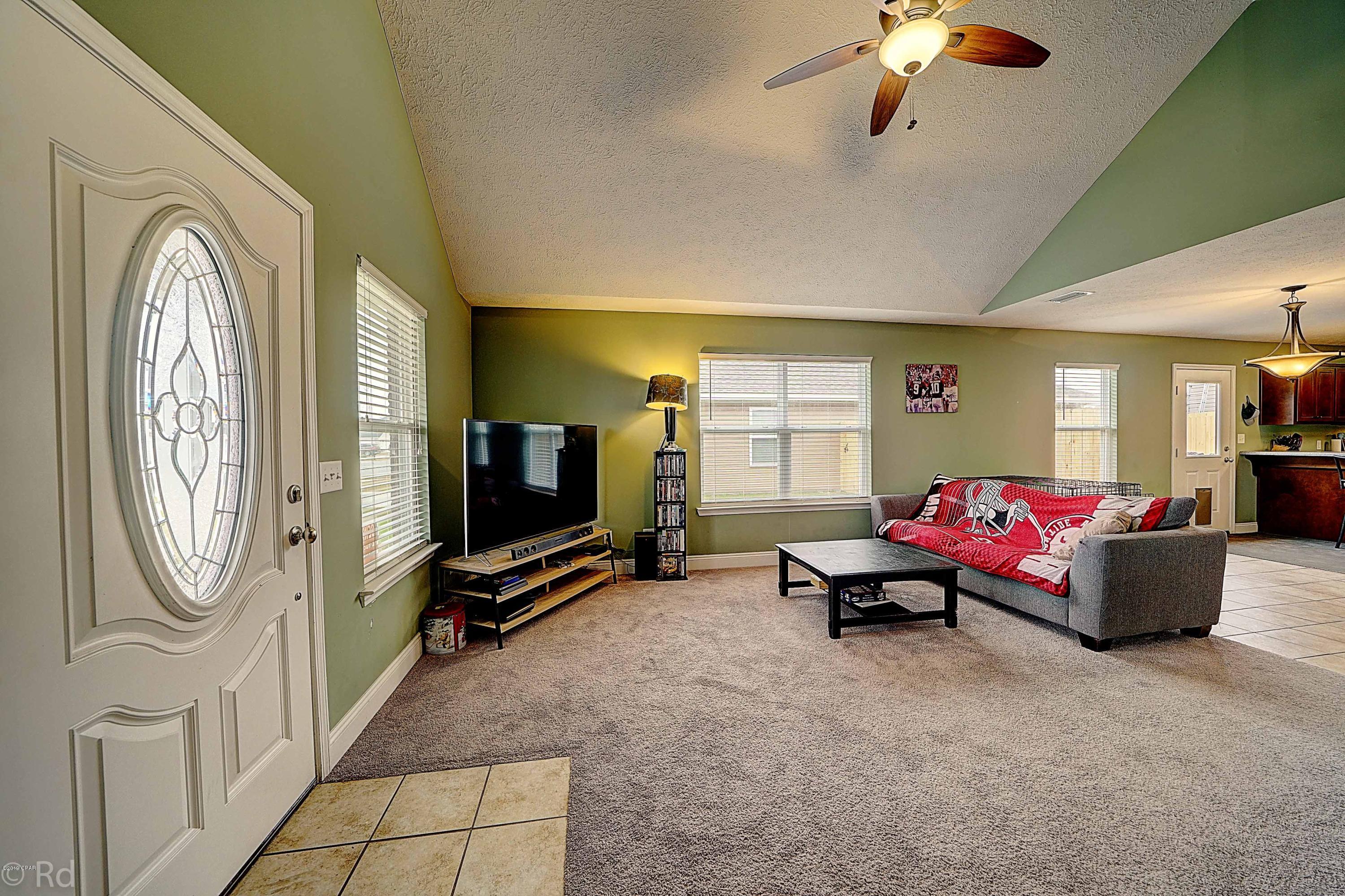 The Pines Of Lynn Haven - Residential