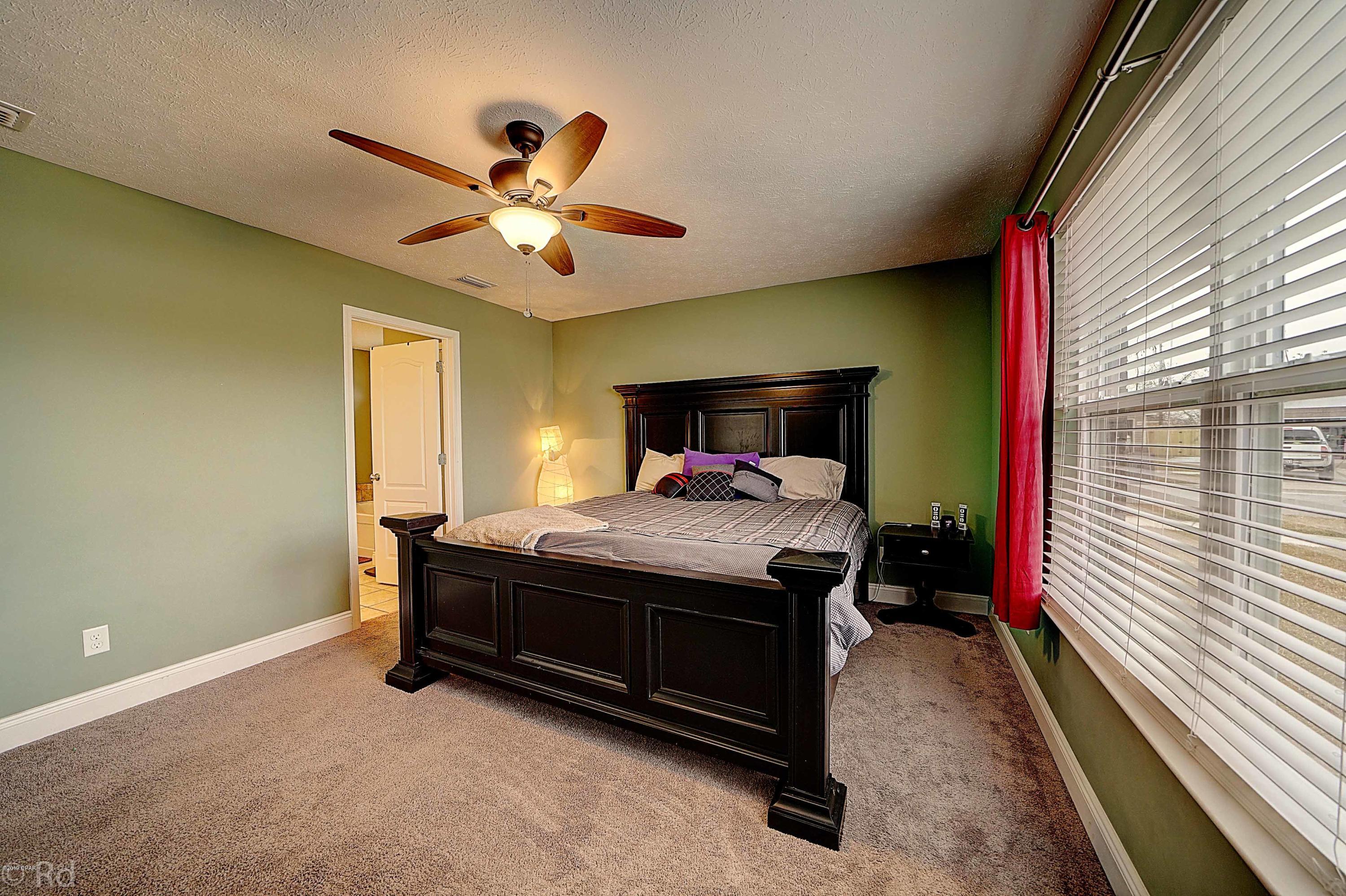 The Pines Of Lynn Haven - Residential