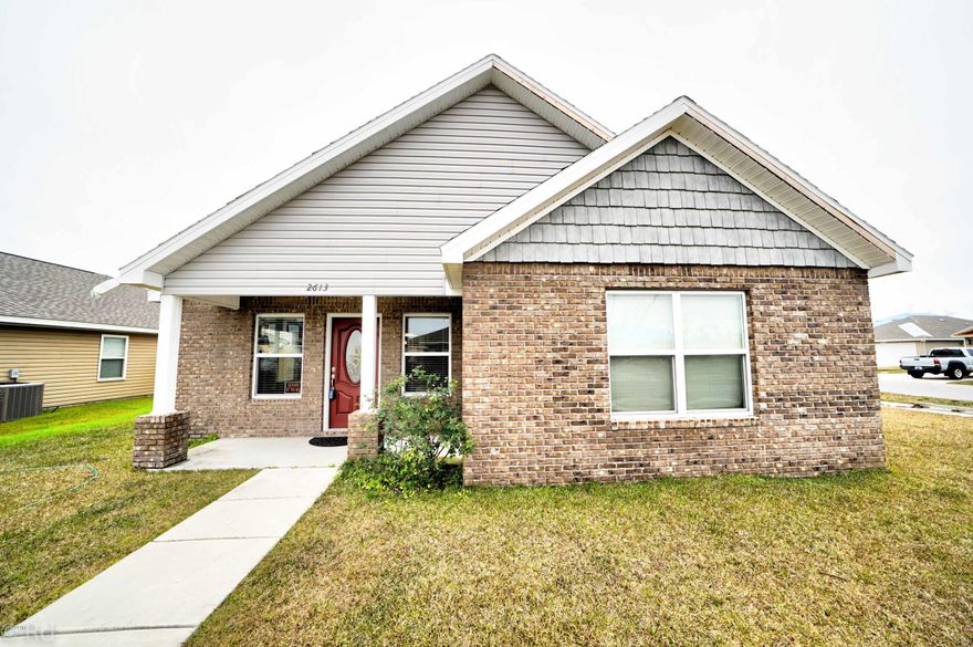 2613 PAIGE Circle, Panama City, FL 32405 



CURRENTLY UNDER CONTRACT, SELLER ACCEPTING BACKUP OFFERS' 



Move-In Ready 3/2.5.  Great Curb Appeal.  Newer Neighborhood in the Pines of Lynn Haven Subdivision.  This house had very minimal damage from hurricane (all repaired) and is only 4 years old.  Centrally located from TAFB and local shopping.  Close nit community~ Schedule your appointment to view today!