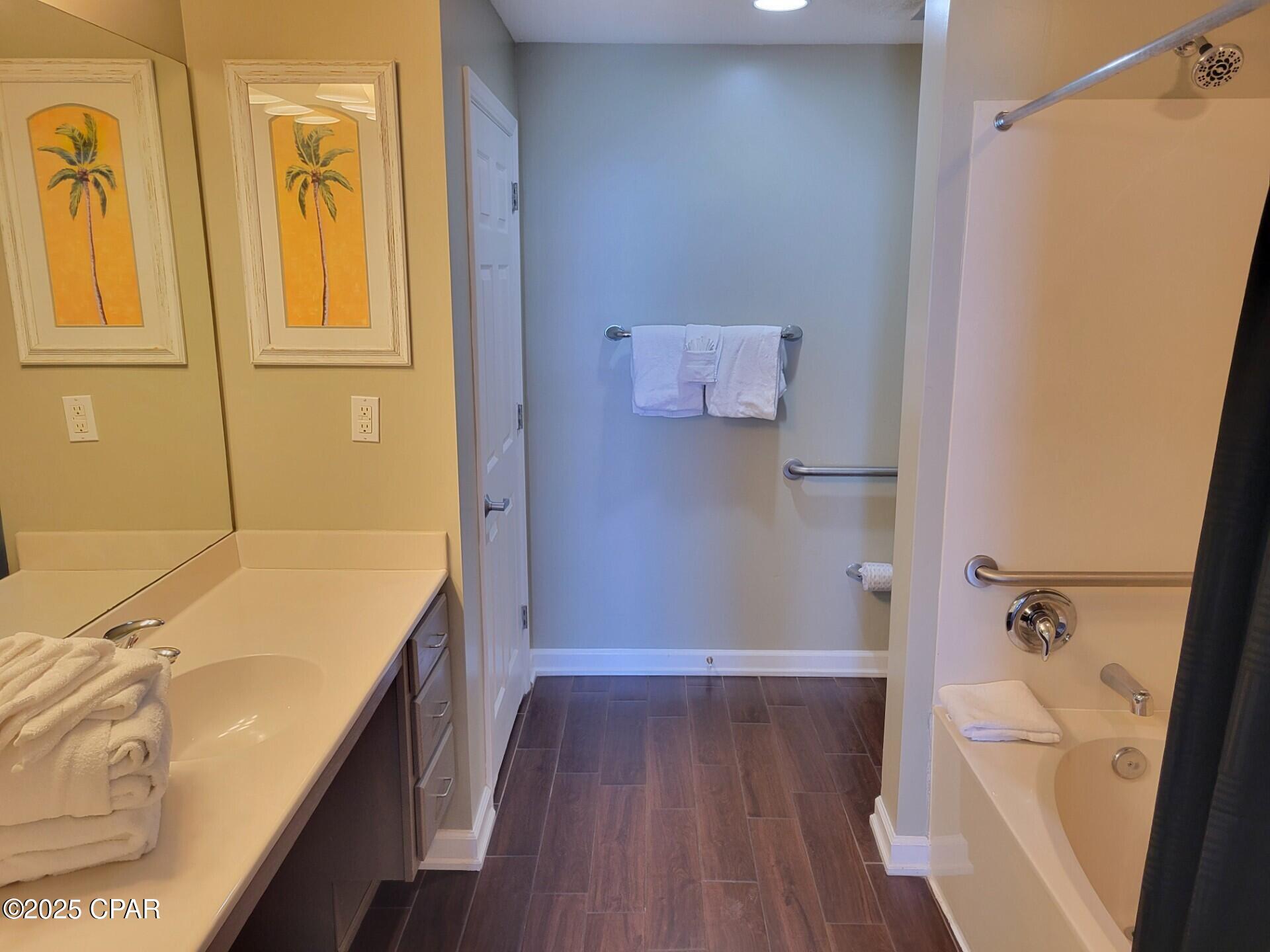 Sterling Reef - Residential