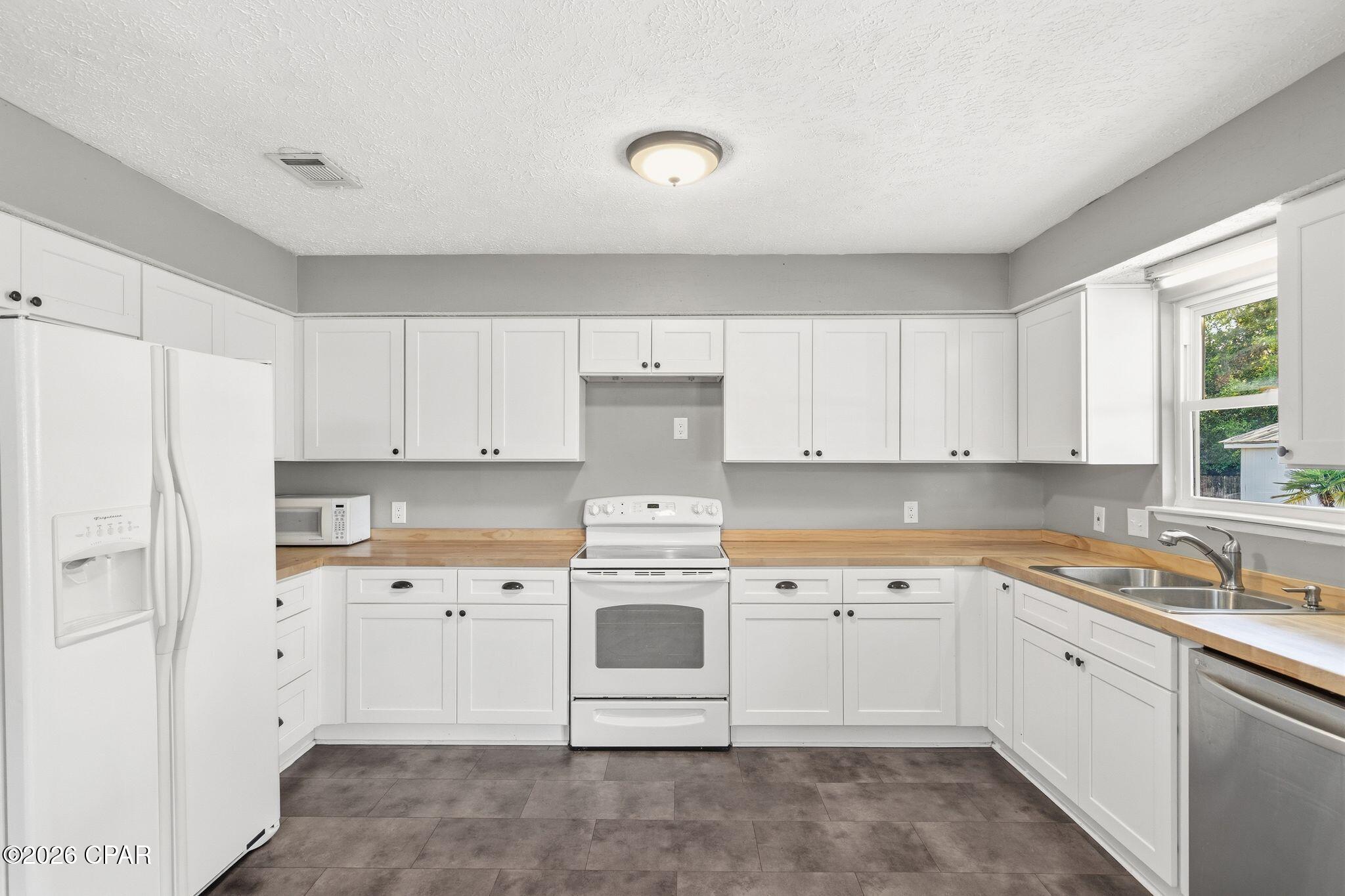 Treasure Cove Unit 2 - Residential