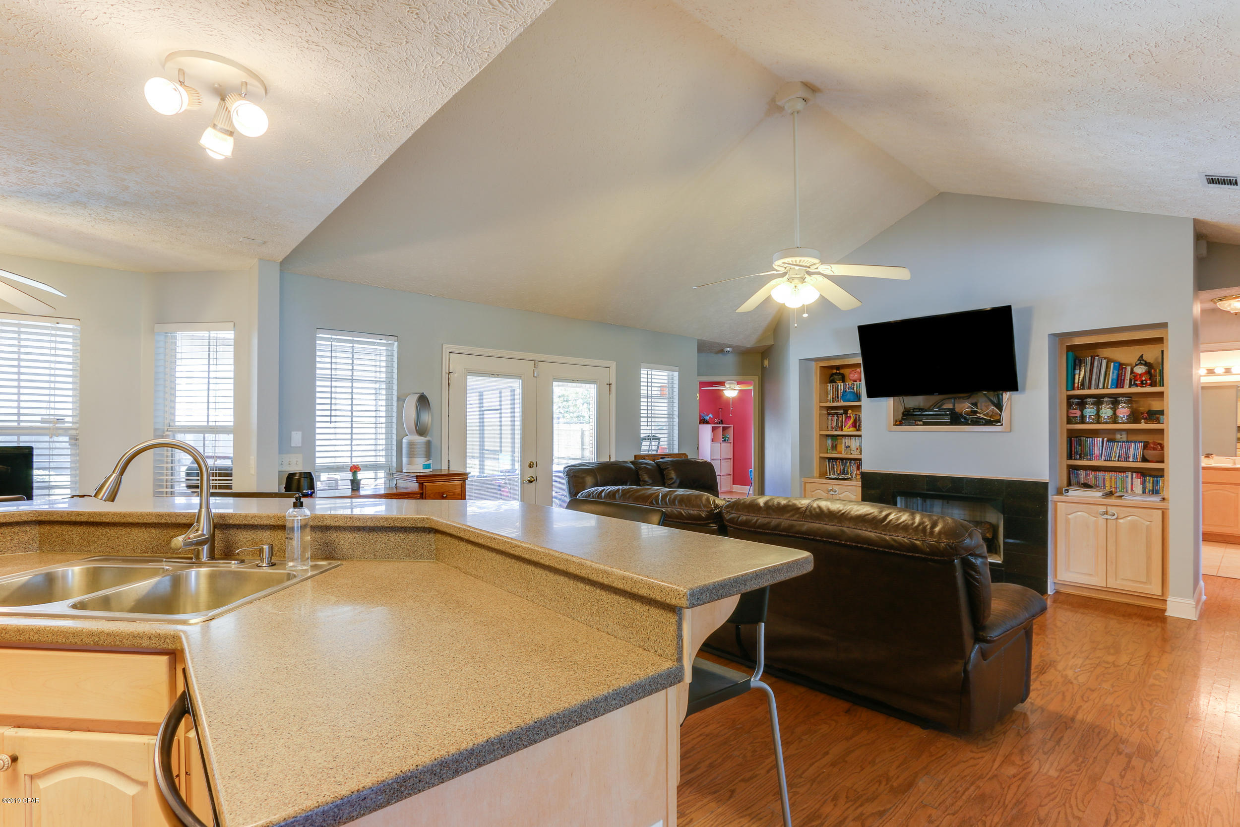 Colony Club Hrbr Ph 2 - Residential