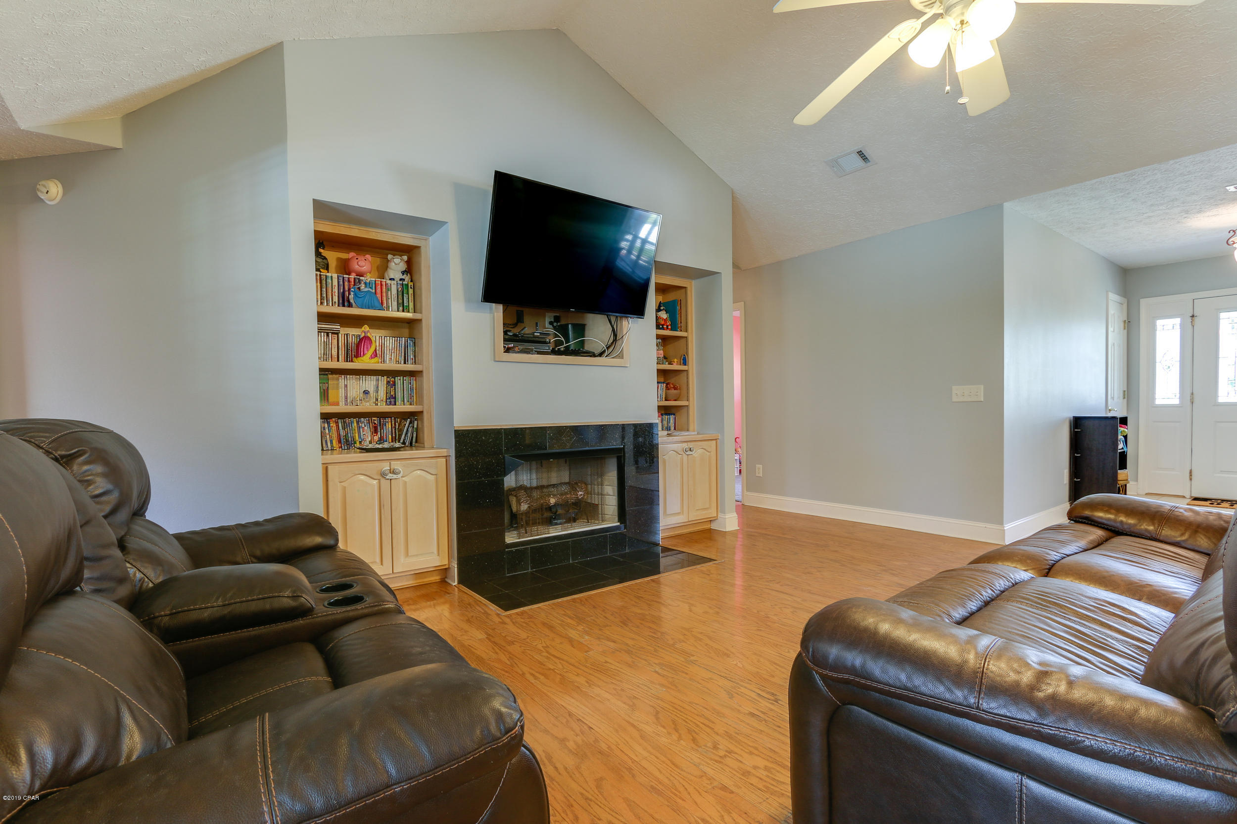 Colony Club Hrbr Ph 2 - Residential