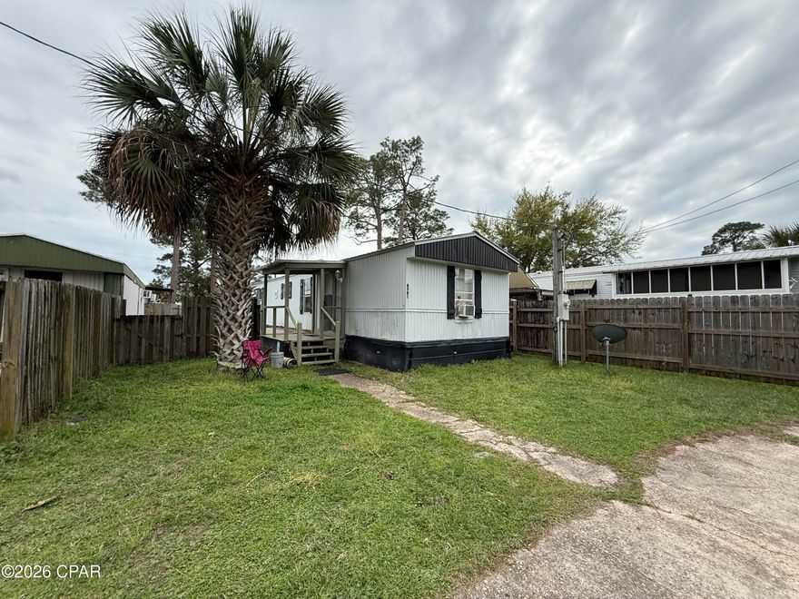 Enjoy coastal living at its best in this recently updated 3 bedroom 2 bathroom mobile home located in desirable Panama City Beach. Just a short walk to a convenient boat ramp and Bayside Marina, this property offers easy access to North Bay, perfect for boating, fishing, and soaking in beautiful waterfront sunsets.
Inside, you'll find a comfortable and functional layout with a spacious living area, a bright kitchen with ample cabinet space, and a split bedroom floor plan for added privacy. Whether you're looking for a full time residence, fishing camp, vacation getaway, or investment opportunity, this home offers location, convenience, and value.
Don't miss your chance to own a slice of paradise just minutes from the bay!